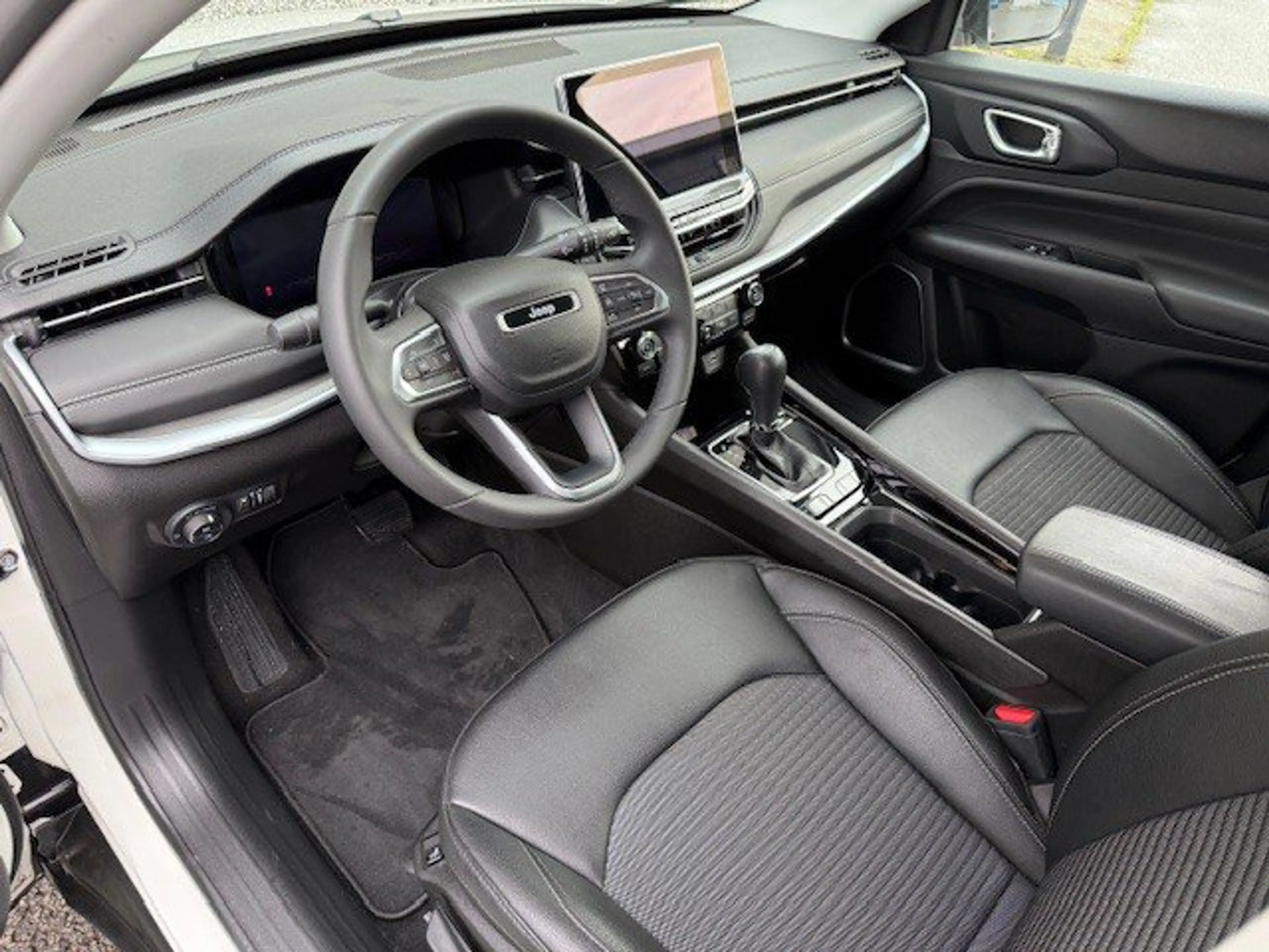 Jeep Compass *CAR PLAY*CAMERA* 1.5 Benz/Hybride 130 pk Summit — photo 10