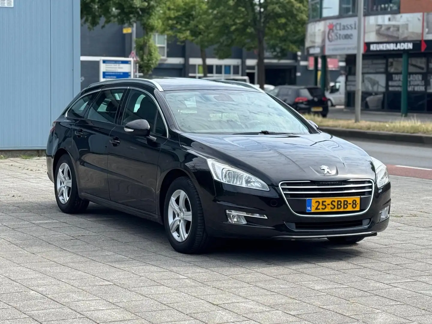 Peugeot 508 SW 1.6 THP Active,navigatie, panorama dak,aluminiu Zwart - 2