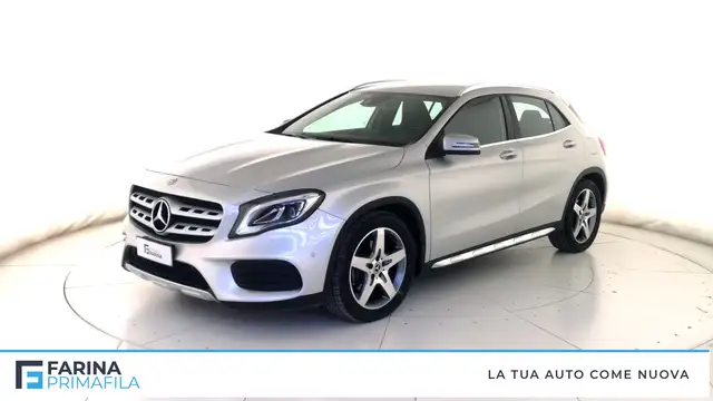 Mercedes-Benz GLA 220 220 d Premium 4matic auto