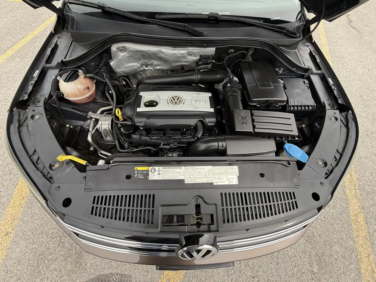 Volkswagen Tiguan снимка Volkswagen Tiguan