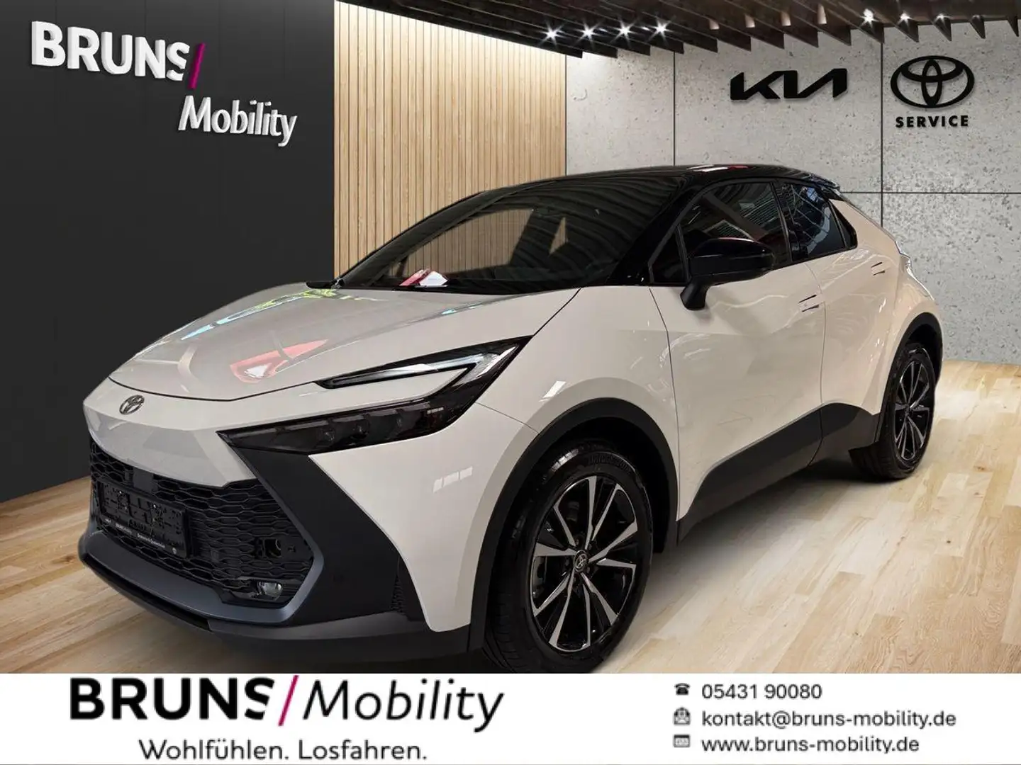 Toyota C-HR 2.0 Plug-In Hybrid Teamplayer +Technikpaket Weiß - 1