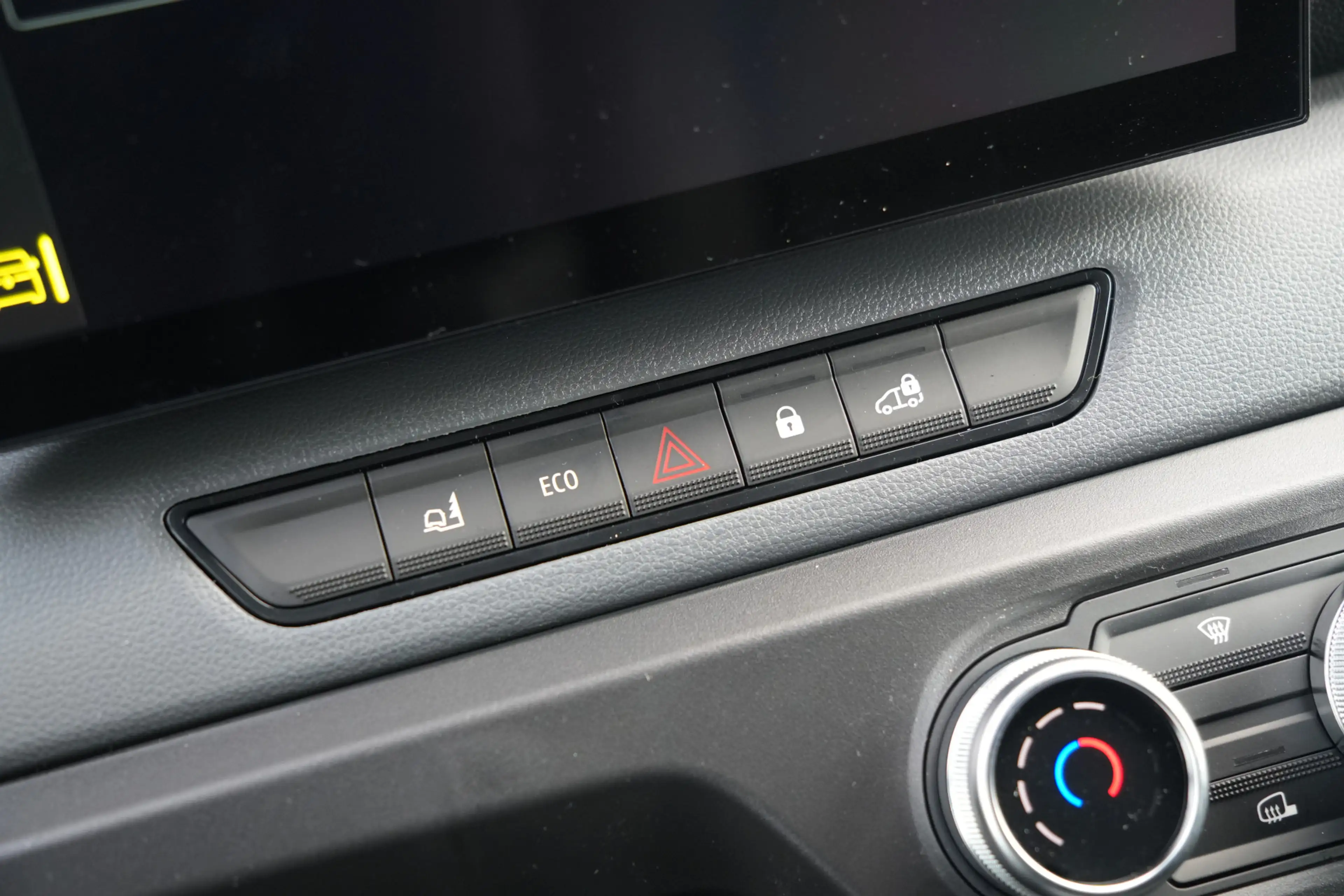 Renault Master E-Tech T35 L2H2 Advance Long Range 87 kWh 143pk - — photo 32