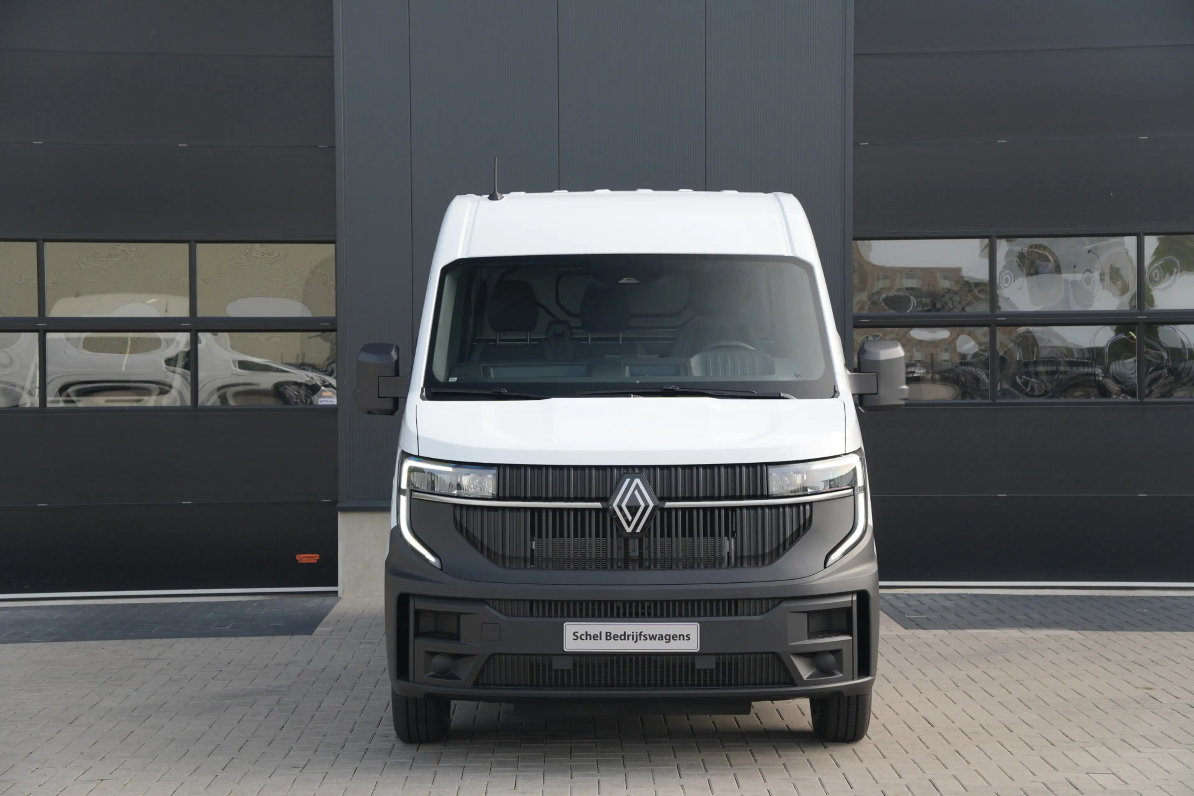 Renault Master E-Tech T35 L2H2 Advance Long Range 87 kWh 143pk - — photo 3