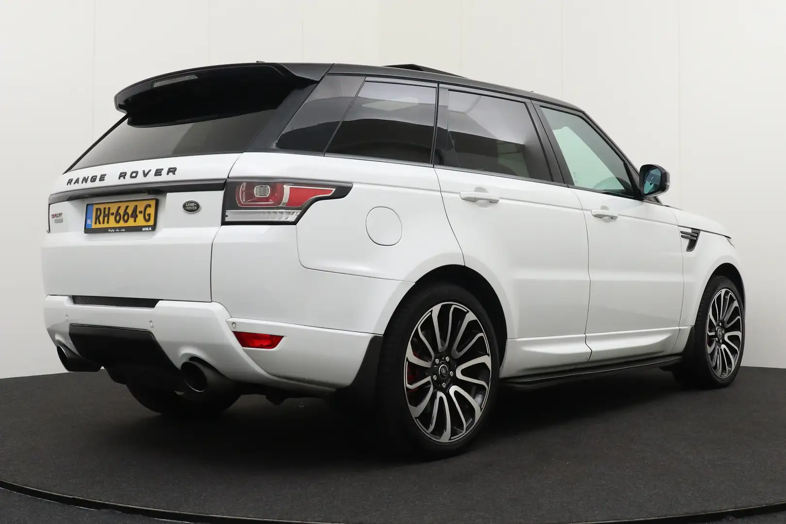 Land Rover Range Rover Sport 3.0 SDV6 306 PK HSE Autobiography 7-Pers. Pano-Dak Wit - 2