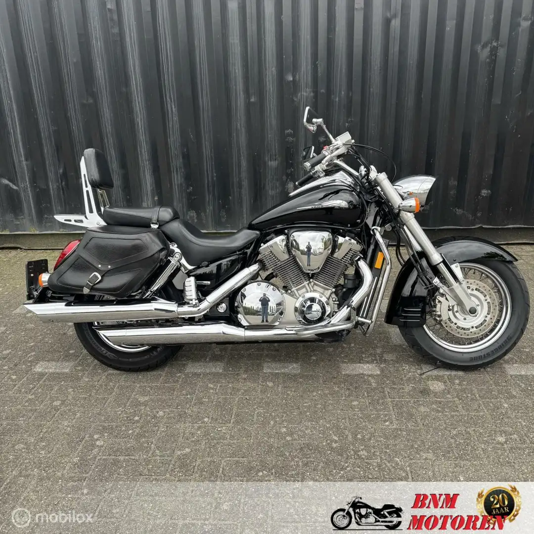 Honda VTX 1800 Zwart - 1