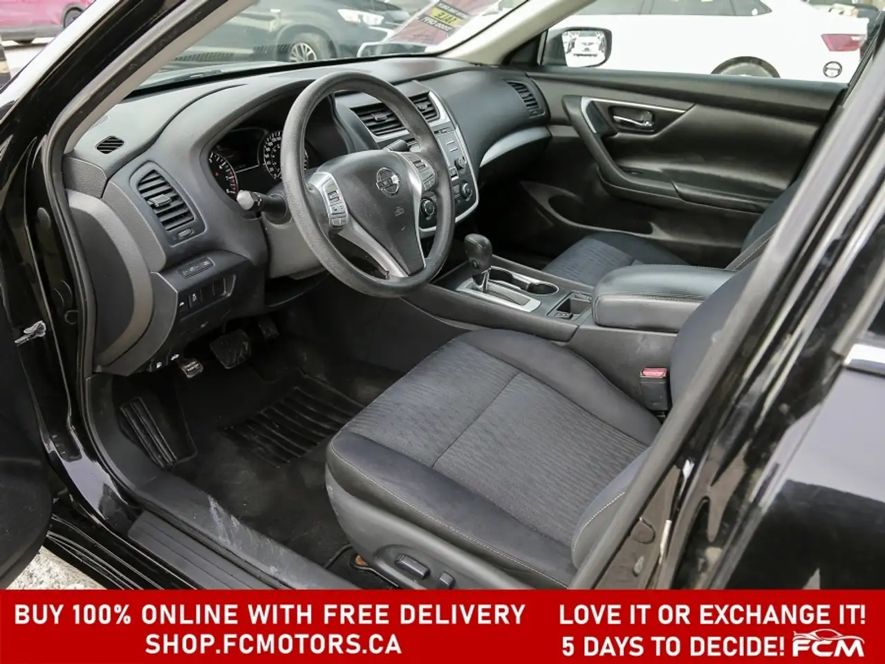 Nissan Altima снимка Nissan Altima