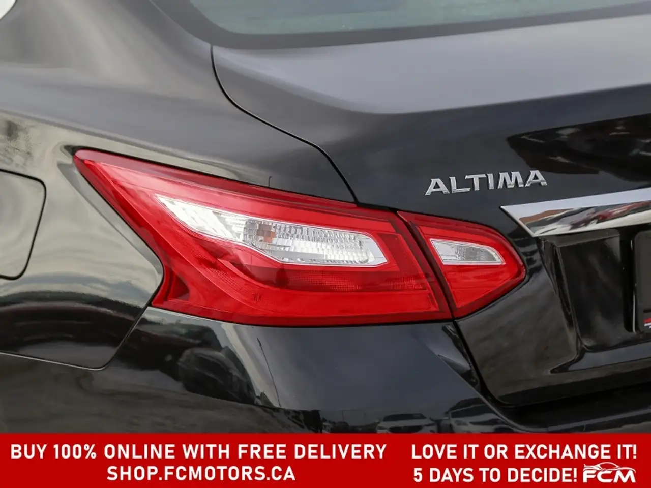 Nissan Altima снимка Nissan Altima