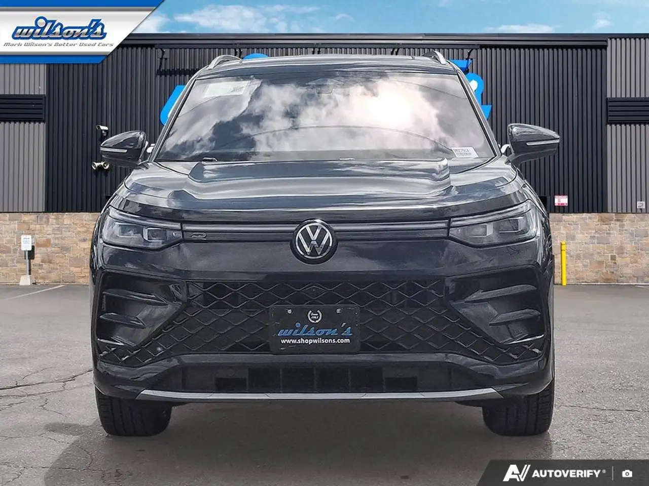 Volkswagen Tiguan снимка Volkswagen Tiguan
