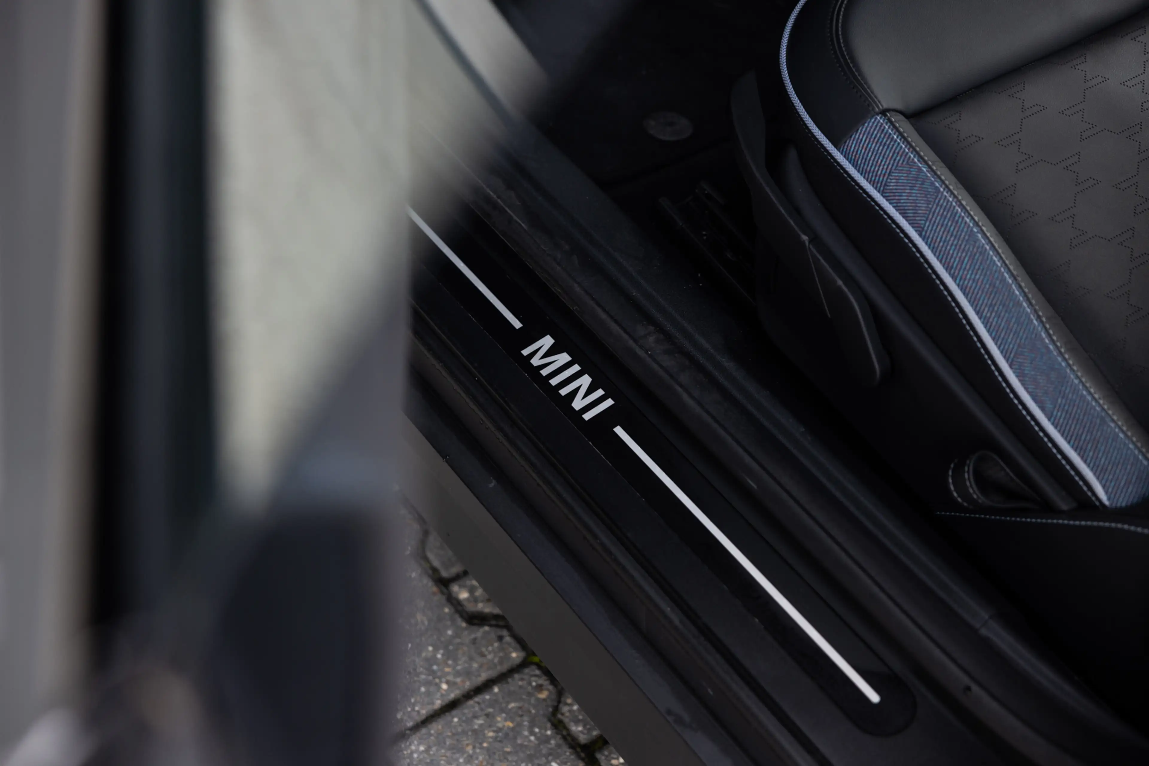 MINI Cooper E 3-Deurs Classic S 40.7 kWh, NL Auto, Stuurverwarmi — photo 12
