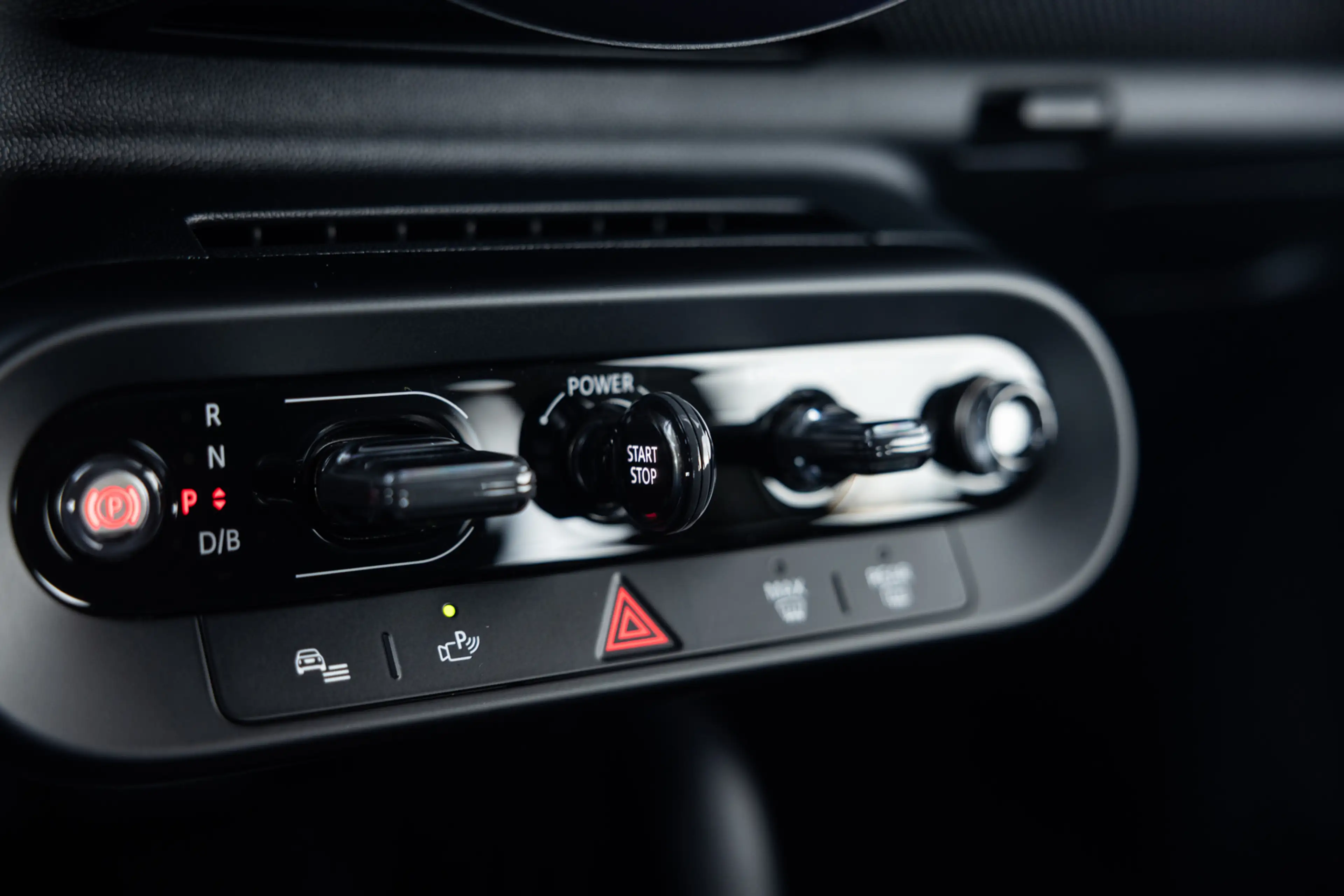 MINI Cooper E 3-Deurs Classic S 40.7 kWh, NL Auto, Stuurverwarmi — photo 34