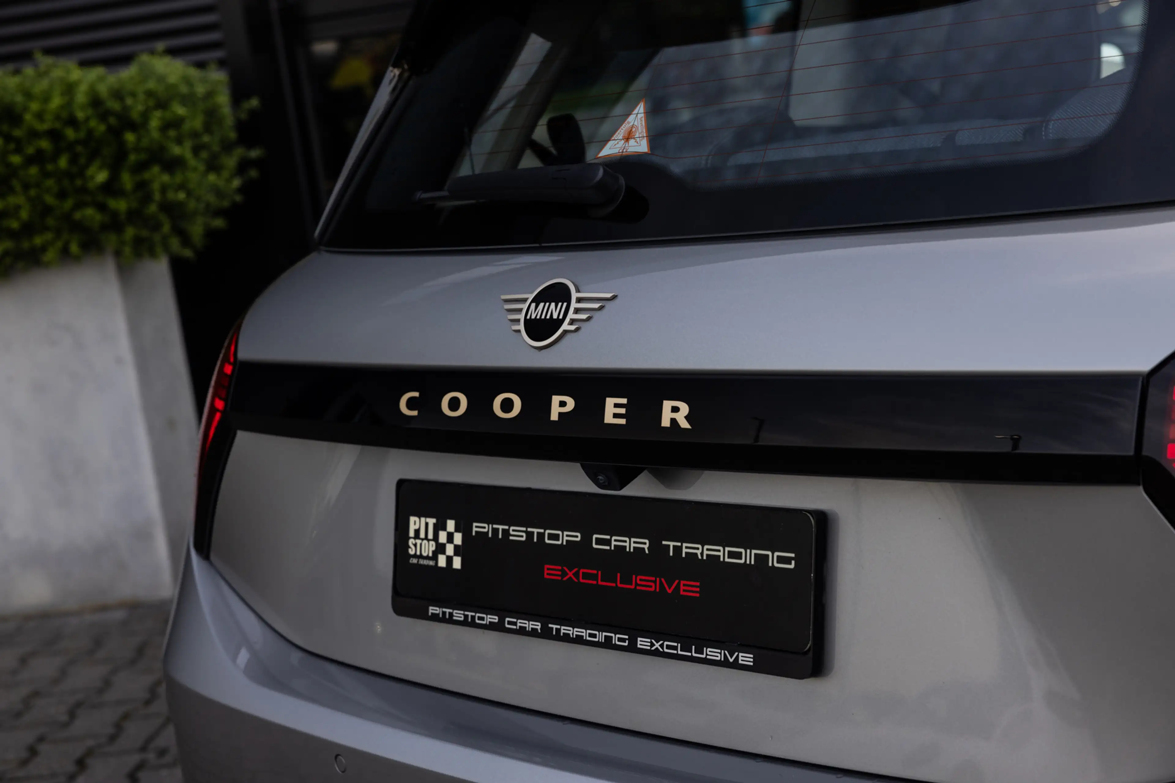 MINI Cooper E 3-Deurs Classic S 40.7 kWh, NL Auto, Stuurverwarmi — photo 10