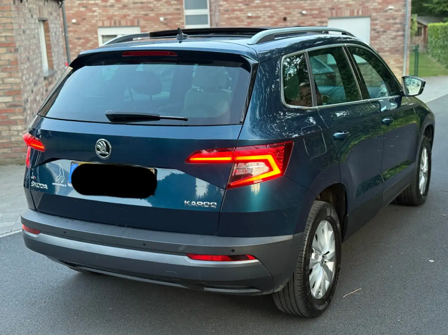 Skoda Karoq 1.0 TSI 116 ch DSG7 Business Bleu - 2
