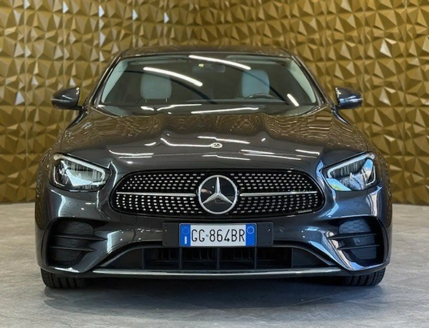 Mercedes-Benz E 220 Classe E 220 Berlina d mhev Premium auto Grigio - 1