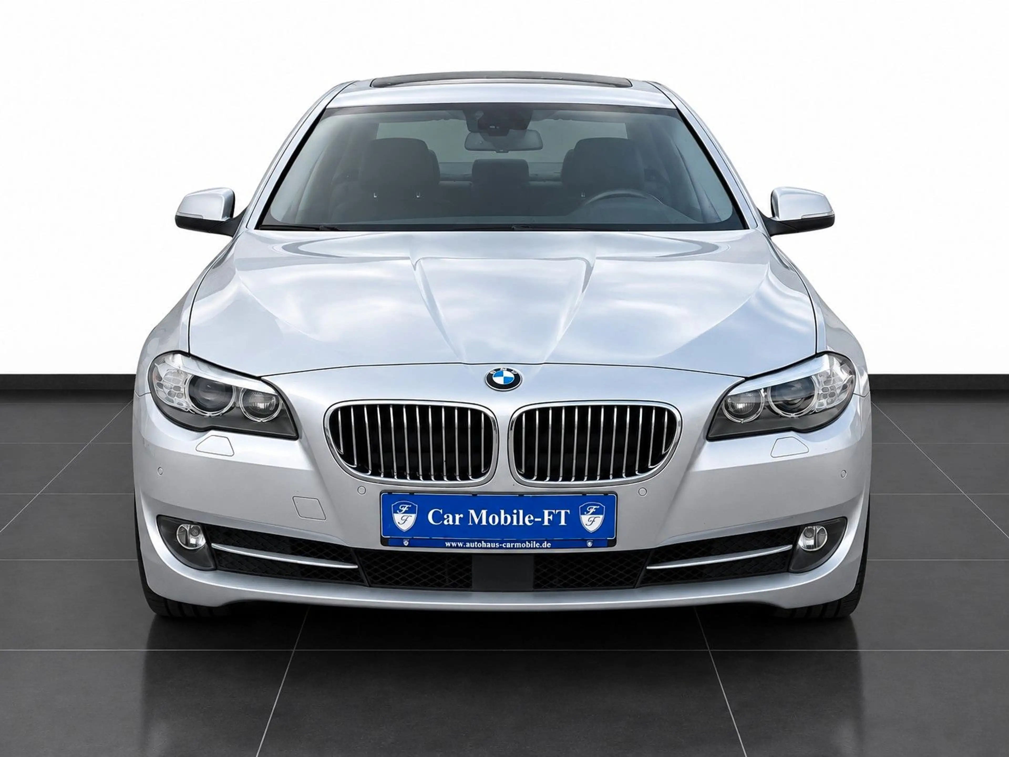 BMW 525 d xDrive*HEADUP*AB.TEM.*KAM*LEDER*NAVI*GLASD — photo 2