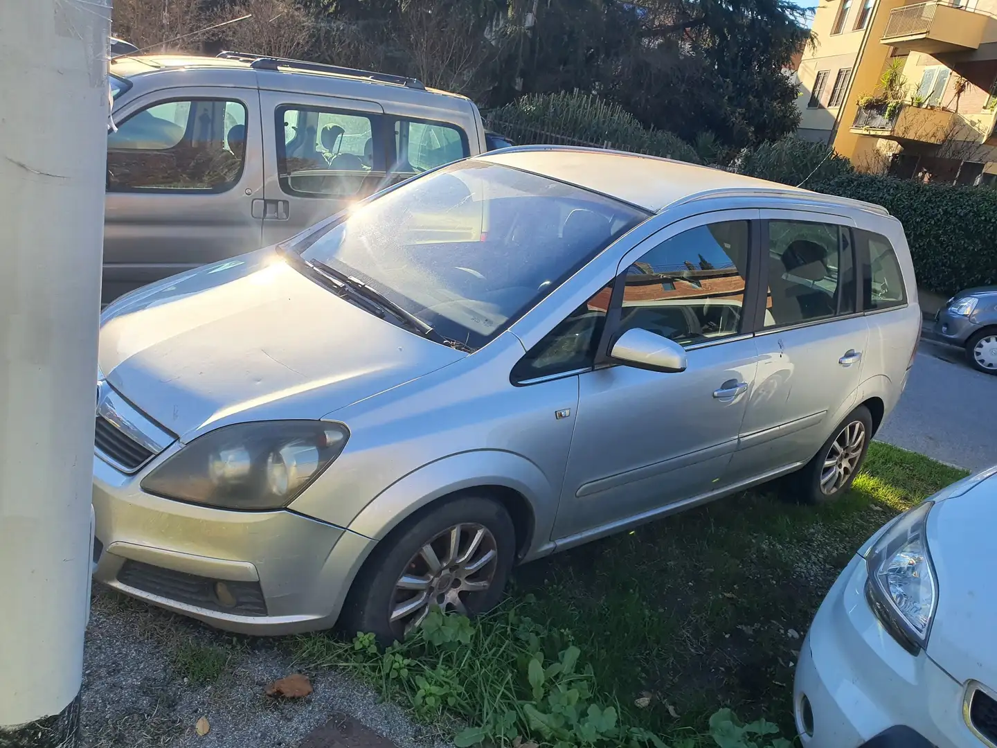 Opel Zafira 1.6 Elegance ecoM FL - 2
