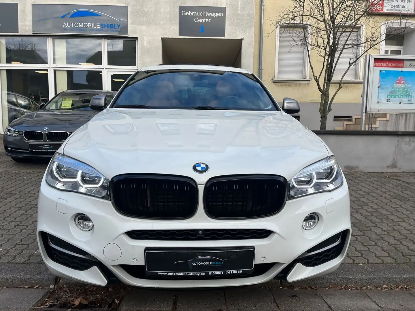BMW X6 M d, LED, Head-up-Display, Schiebedach White - 2