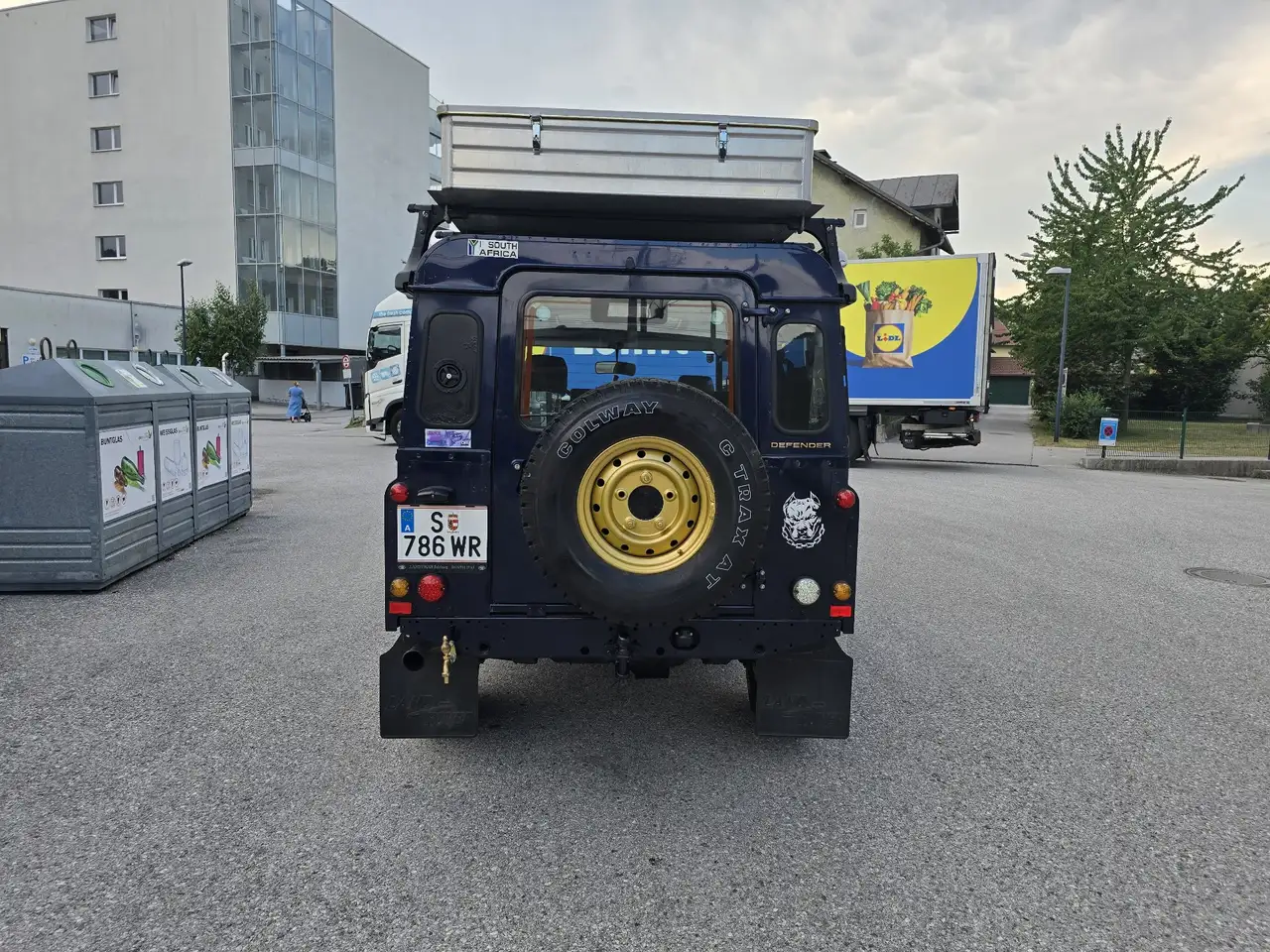 Land Rover Defender 110" Station Wagon 2,5 TD, foto 10