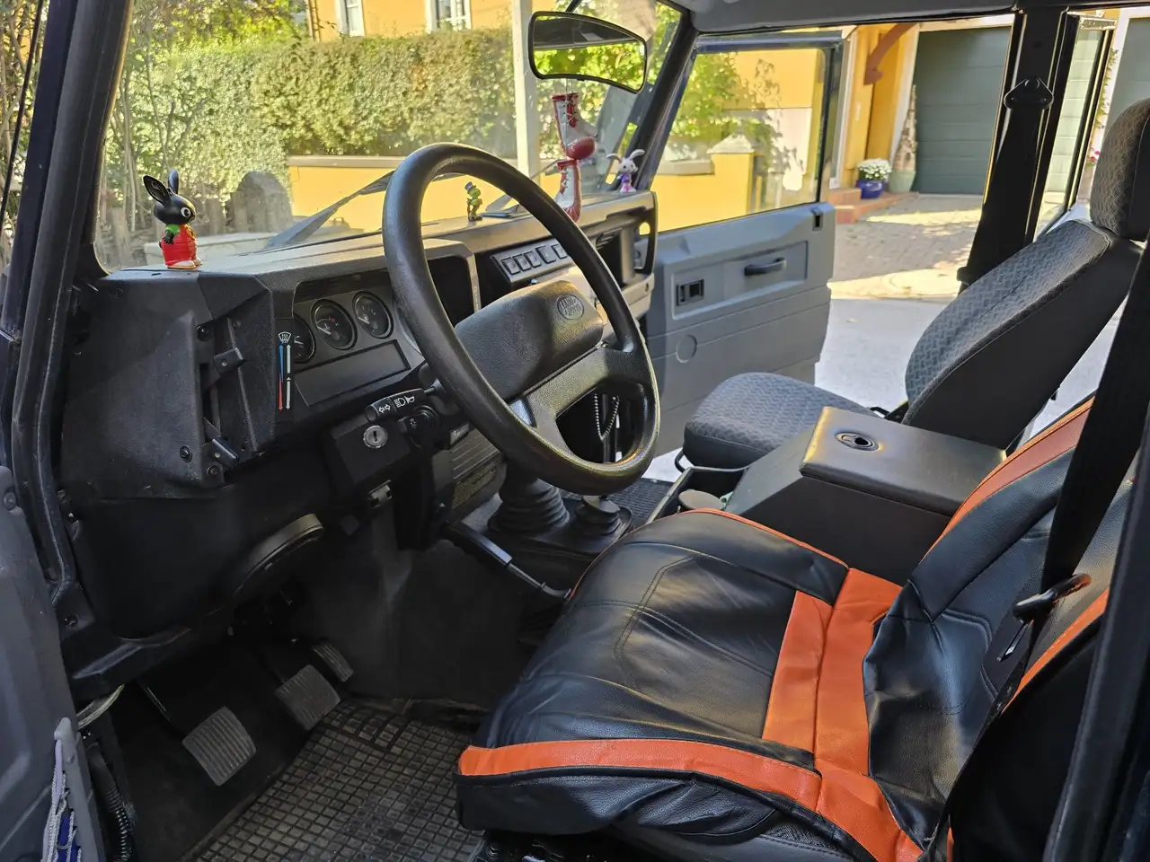 Land Rover Defender 110" Station Wagon 2,5 TD, foto 7