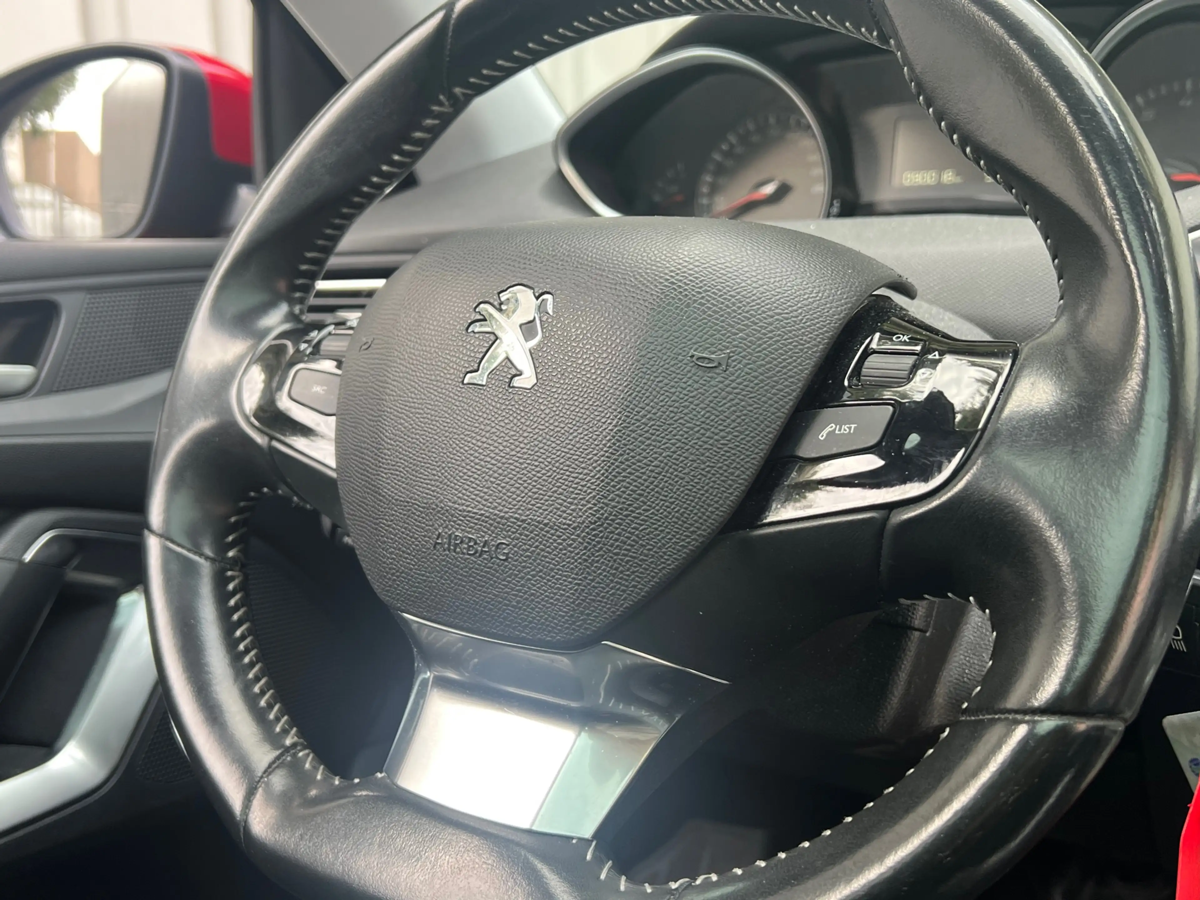 Peugeot 308 1.2 PureTech Blue Lease Executive|90000KM|Pano|Nav — photo 17