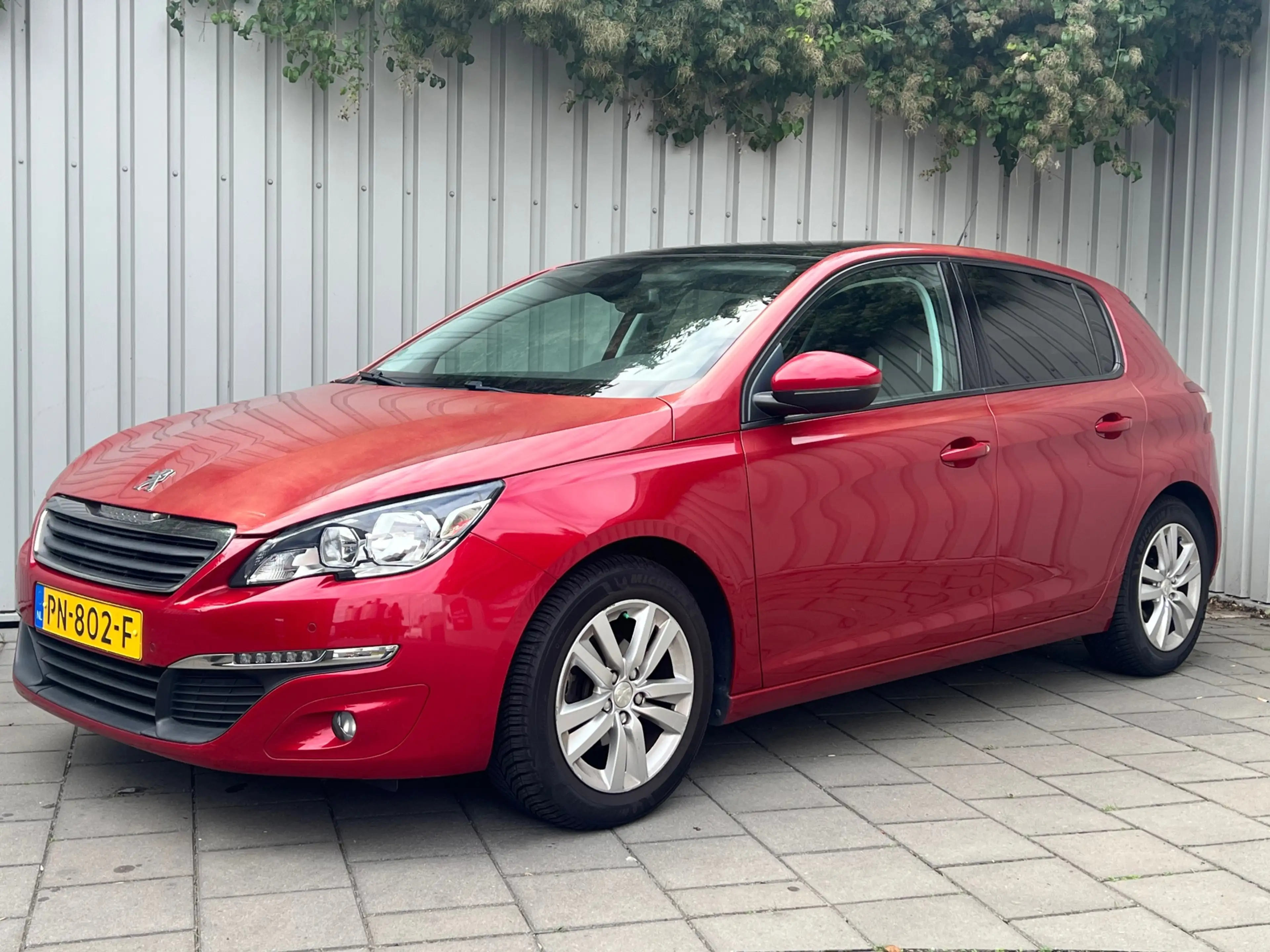 Peugeot 308 1.2 PureTech Blue Lease Executive|90000KM|Pano|Nav — photo 2