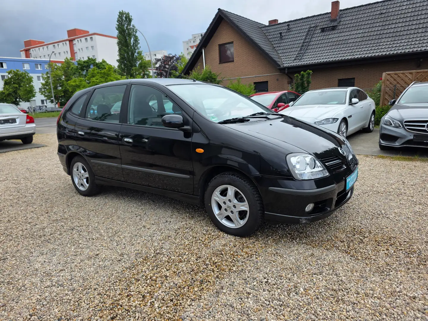 Nissan Almera Tino Autom.*AHK*Klima*TÜV NEU*Neuwer. AllwetterR.* Чёрный - 2
