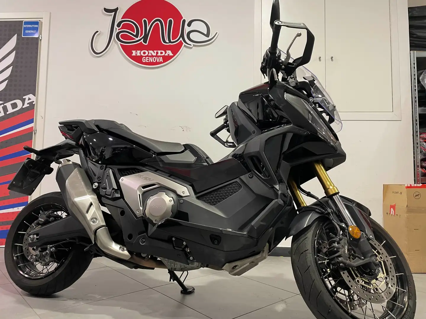 Honda X-ADV Nero - 1