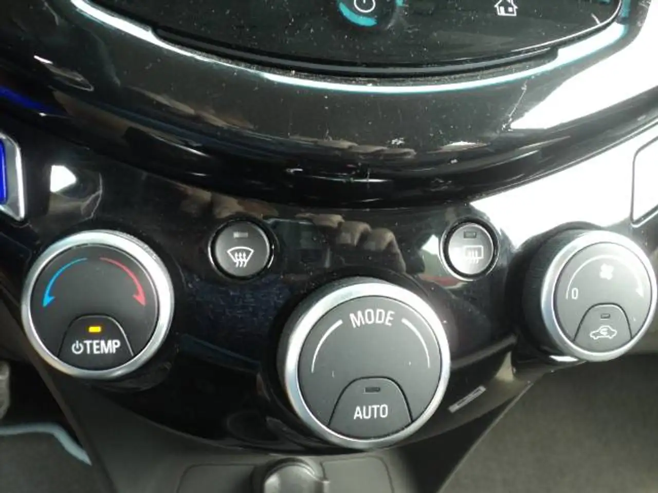 Chevrolet Spark EV photo Chevrolet Spark EV