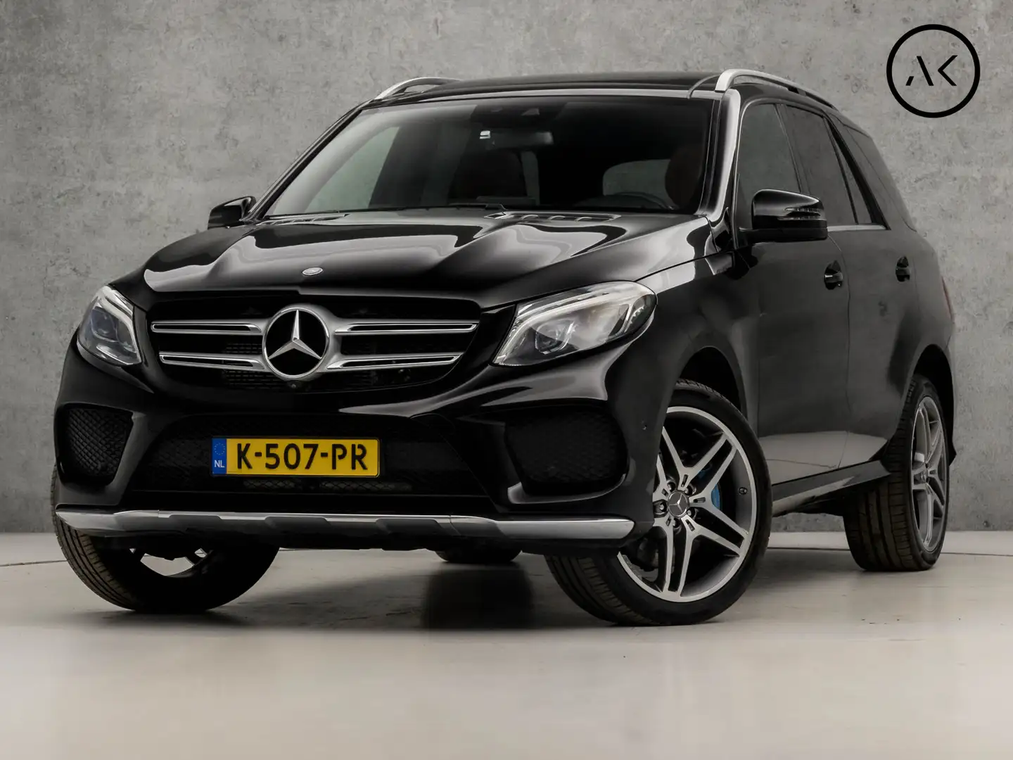 Mercedes-Benz GLE 500 e 4MATIC AMG Sport Edition 449Pk Automaat (PANORAM Fekete - 1