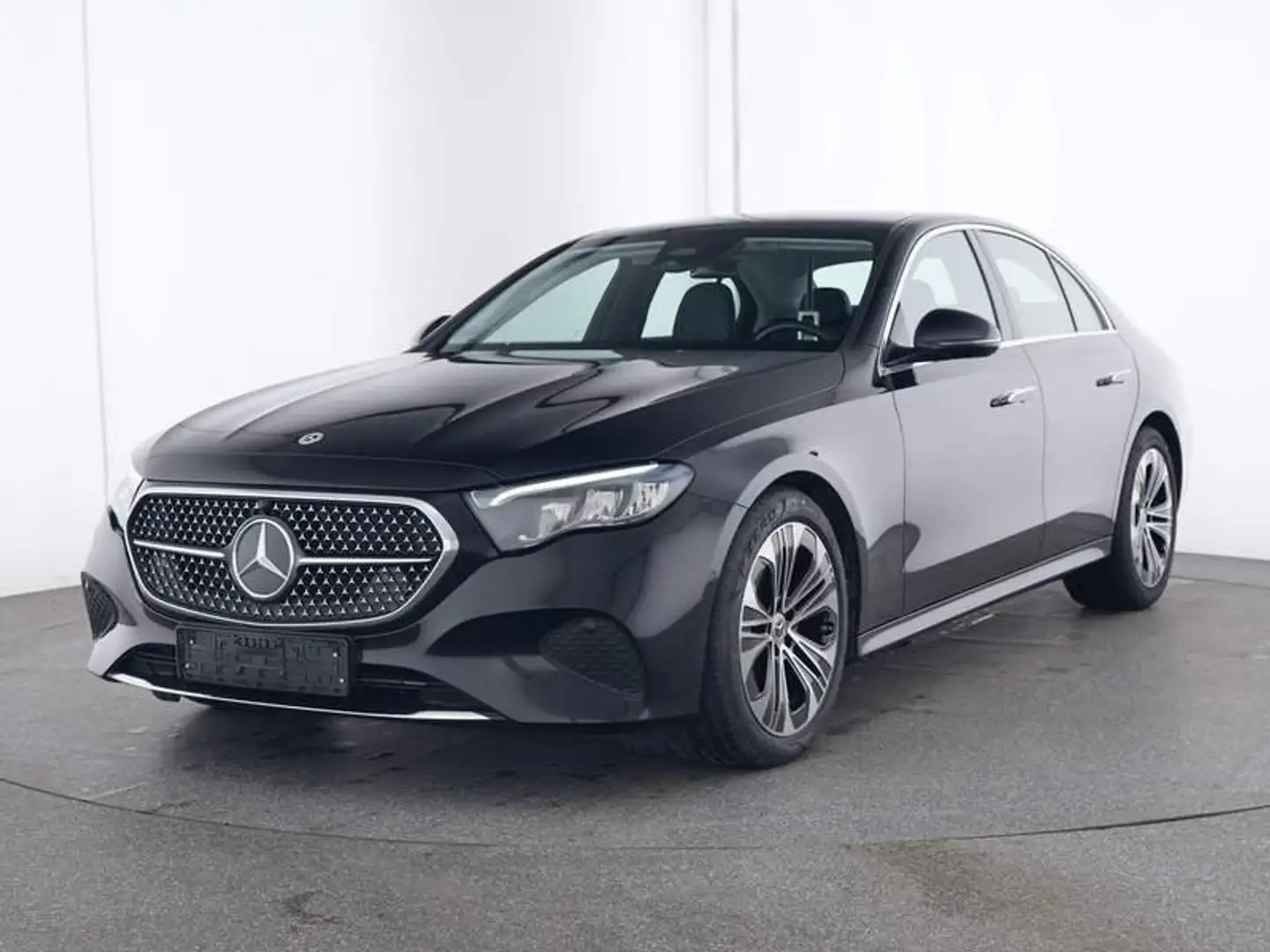 Mercedes-Benz E 220 d Advanced auto Schwarz - 1