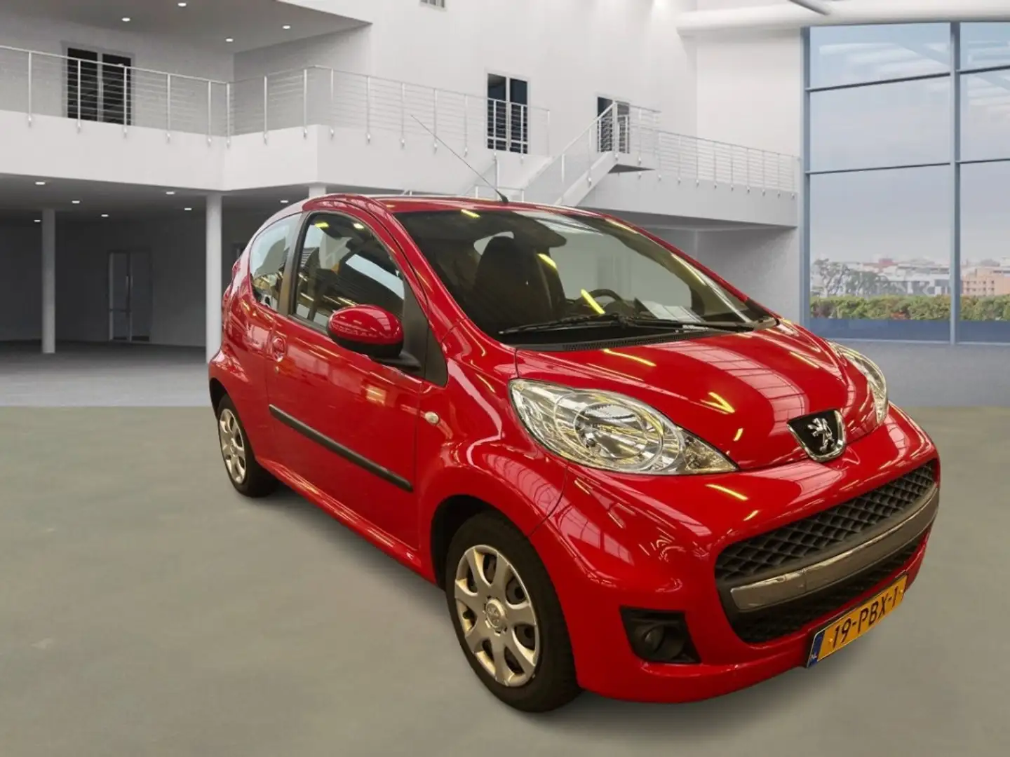 Peugeot 107 1.0-12V Millesim 200/AUTOMAAT/ZUINIG Rood - 2