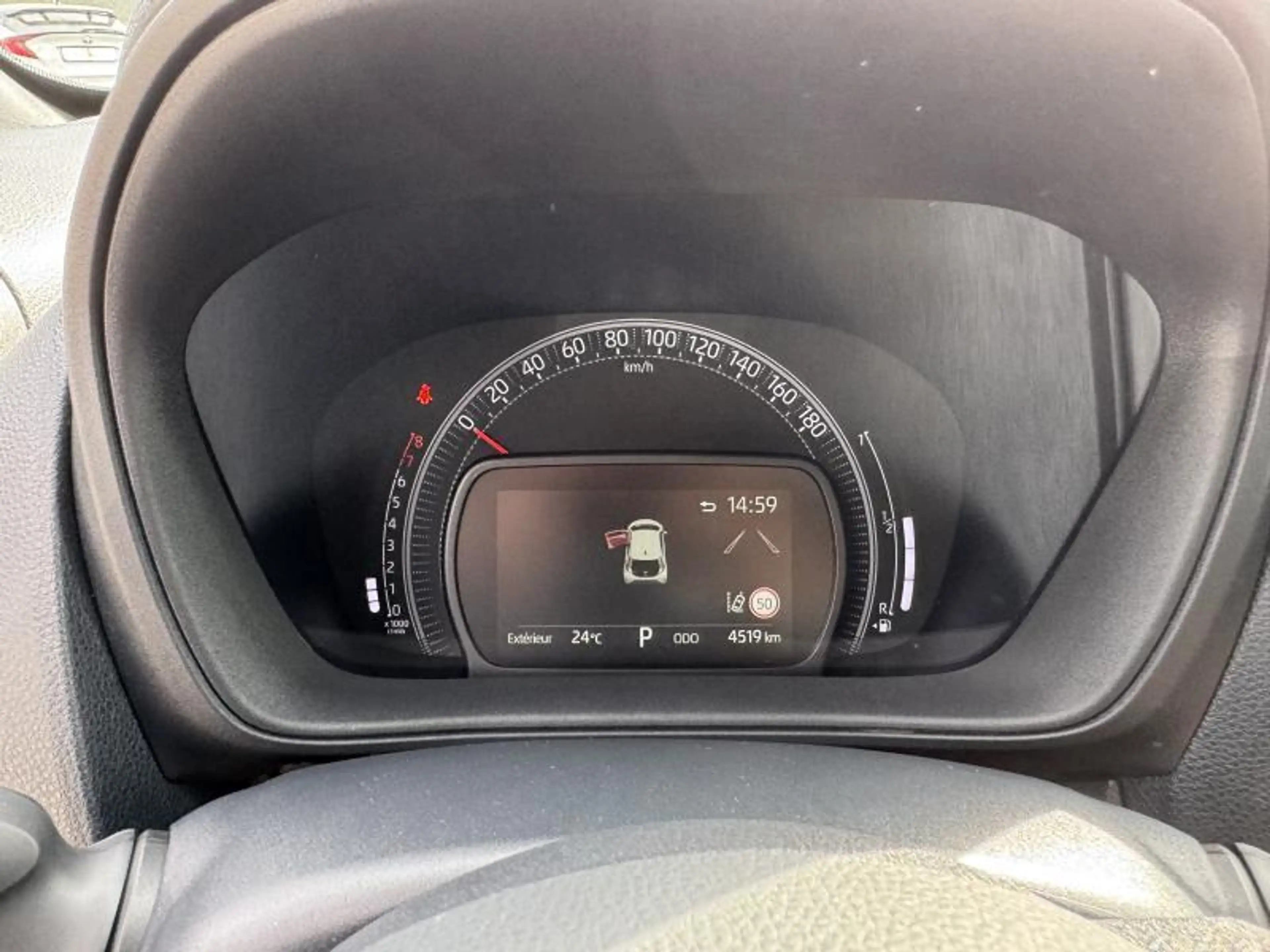 Toyota Aygo X Play CVT — photo 8