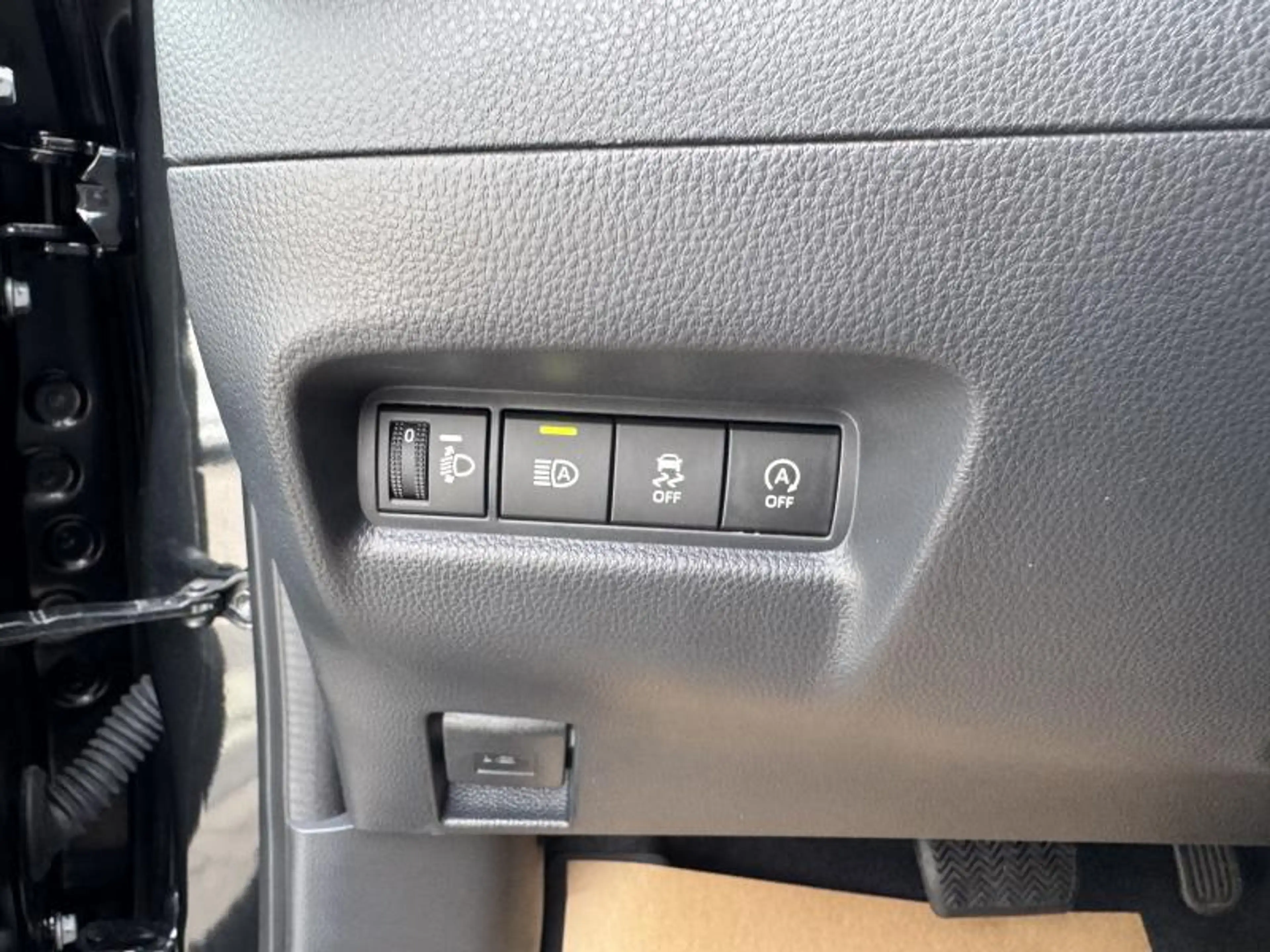 Toyota Aygo X Play CVT — photo 13
