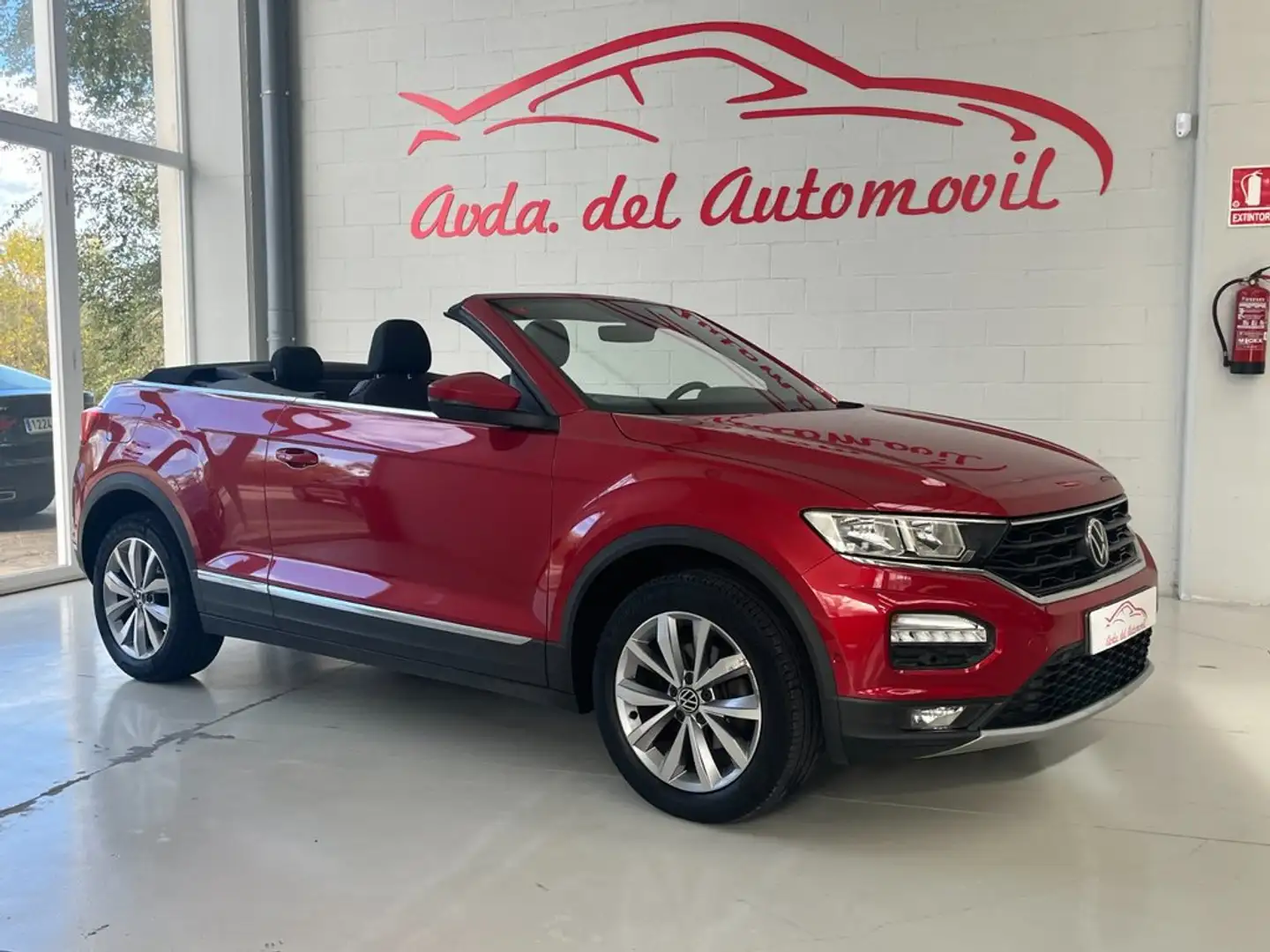 Volkswagen T-Roc Style 1.5 TSI 110kW (150cv) DSG Cabrio Rot - 1