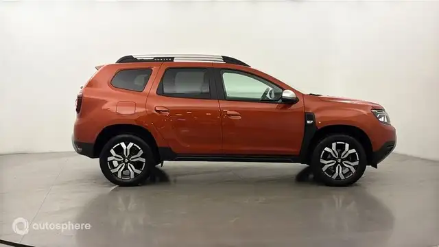 Dacia Duster view 4