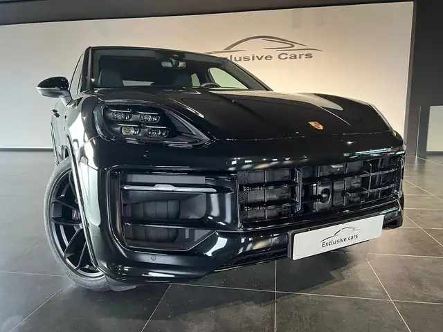 Porsche Cayenne main image
