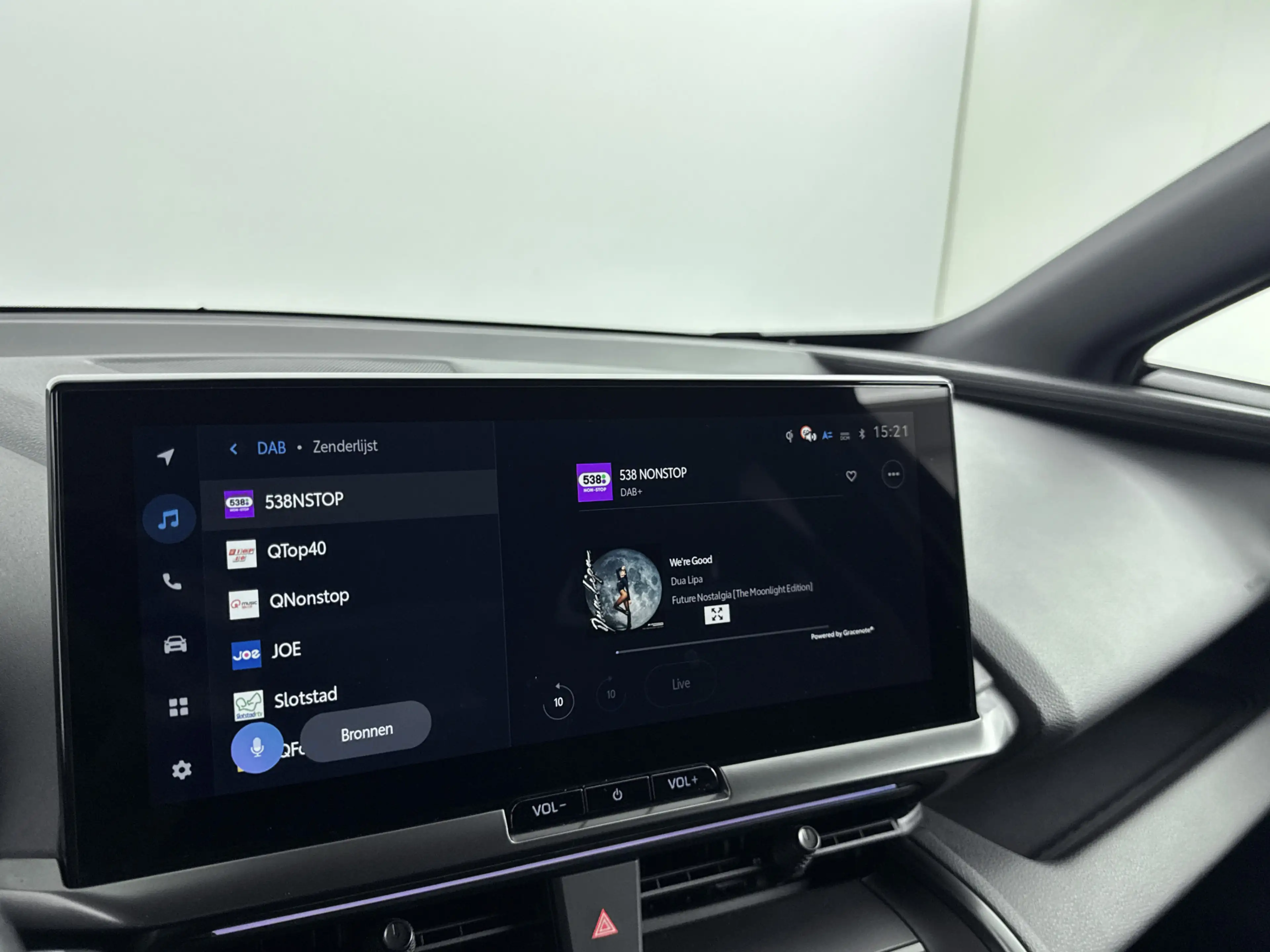 Toyota C-HR 2.0 Plug-in Hybrid 220 GR SPORT PLUS — photo 7