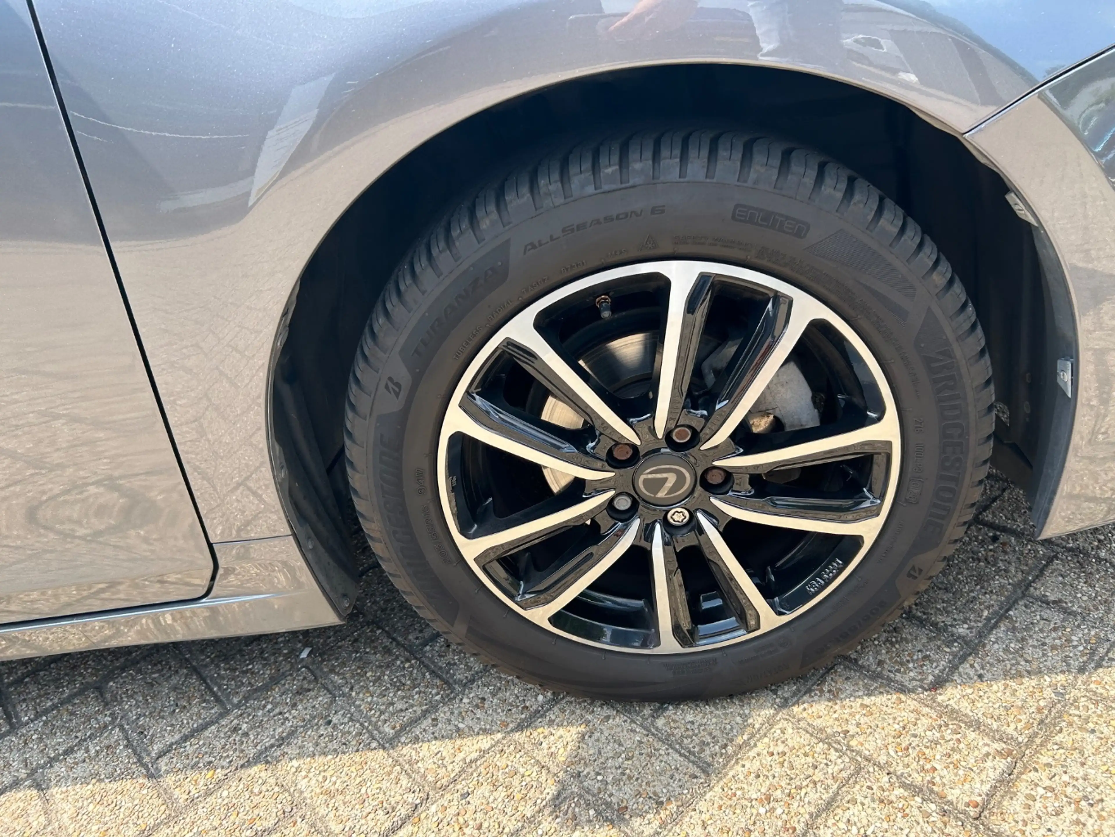 Lexus CT 200h Business Launch Edition, Navi, Dealer auto, Alcant — photo 8