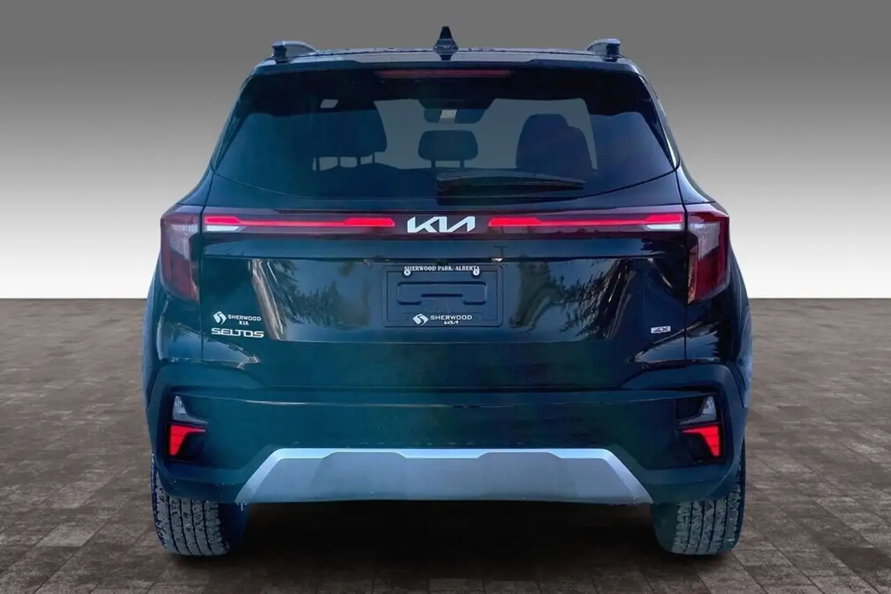 Kia Seltos снимка Kia Seltos