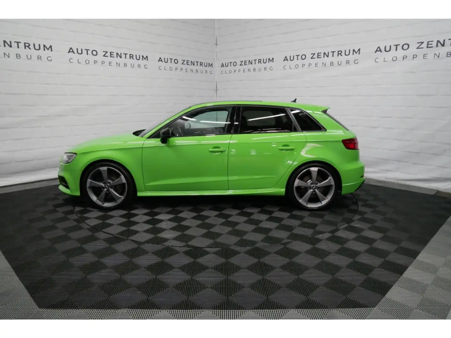 Audi S3 SB TFSI q LED+Pano+Navi+Virtual+B&O+S-Sitze Vert - 2