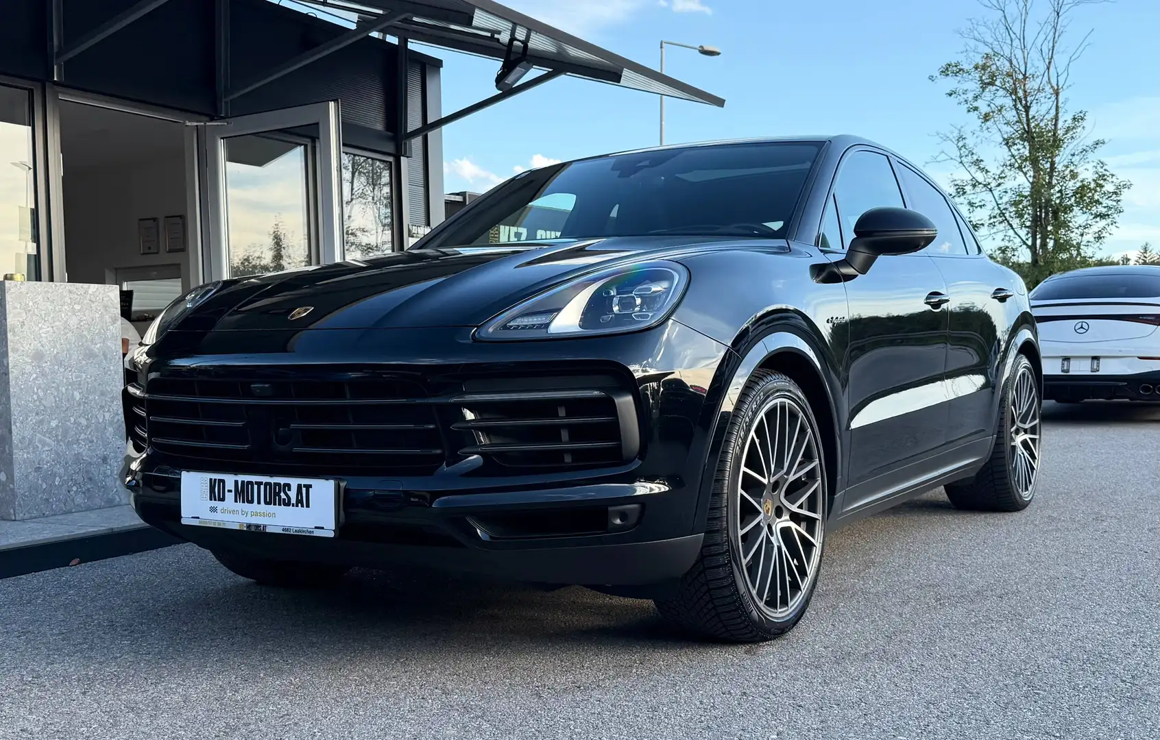 Porsche Cayenne E-Hybrid Platinum Edition Schwarz - 1