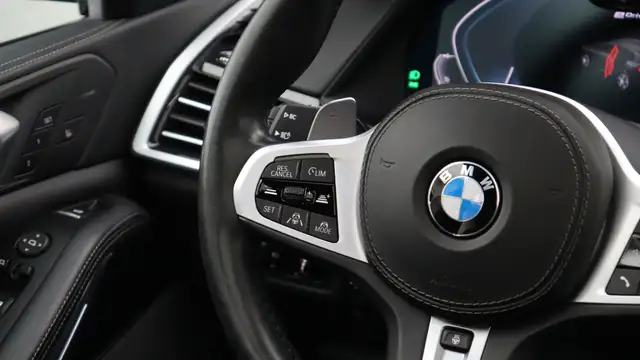 BMW X5 view 30