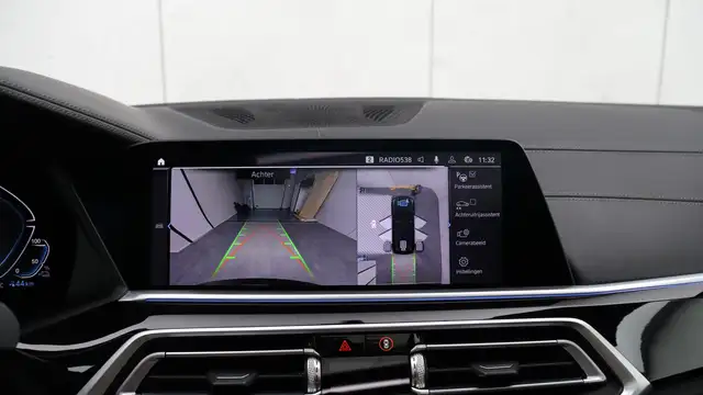 BMW X5 view 14