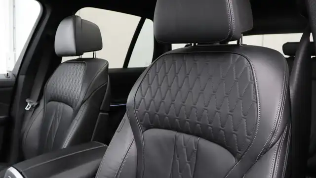 BMW X5 view 29