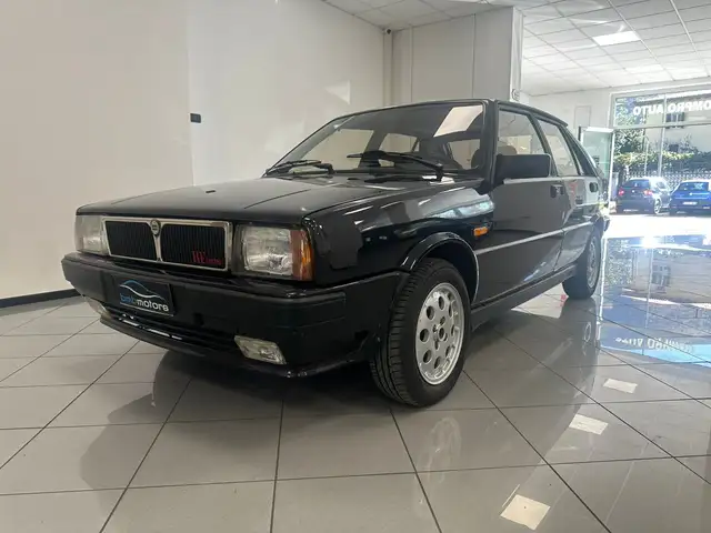 Lancia Delta Delta 1.6 Turbo HF RST