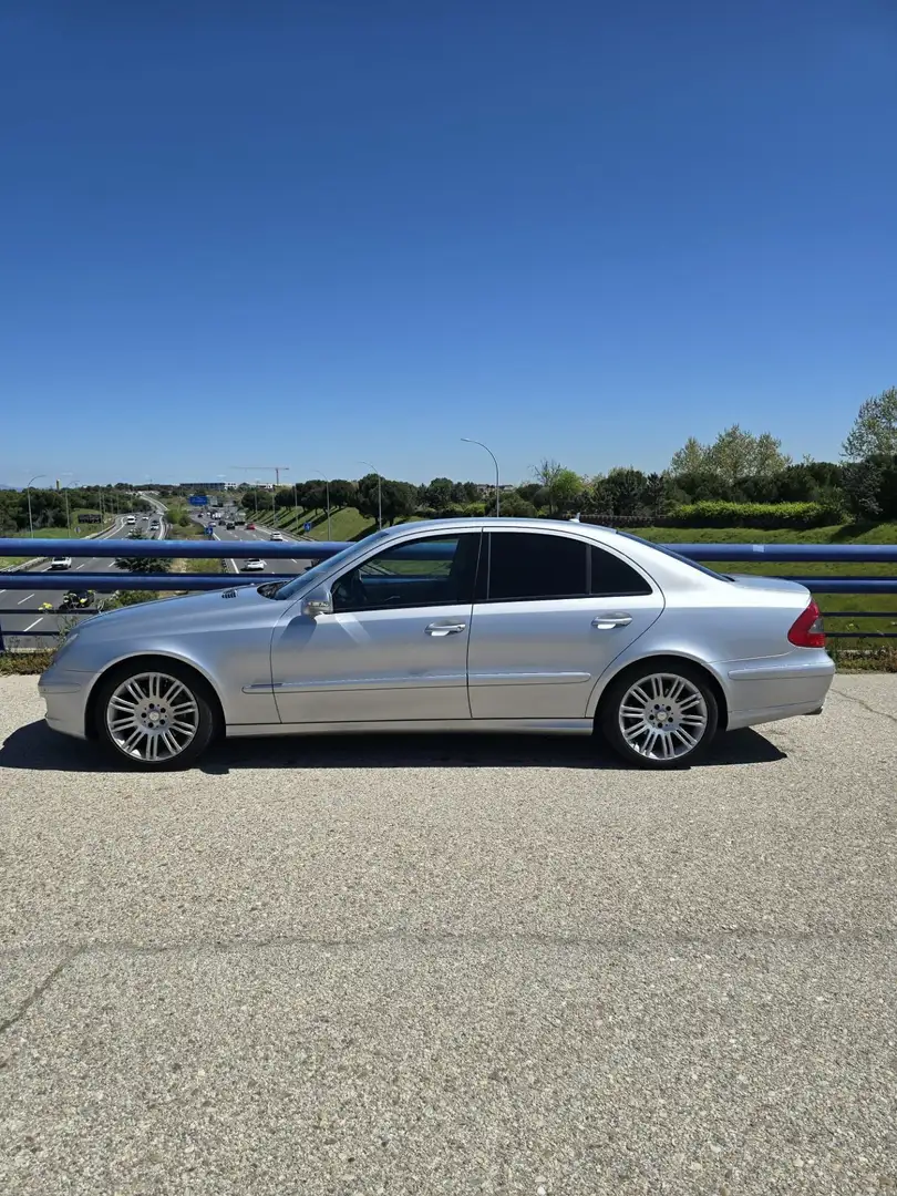 Mercedes-Benz 220 220TE - 1