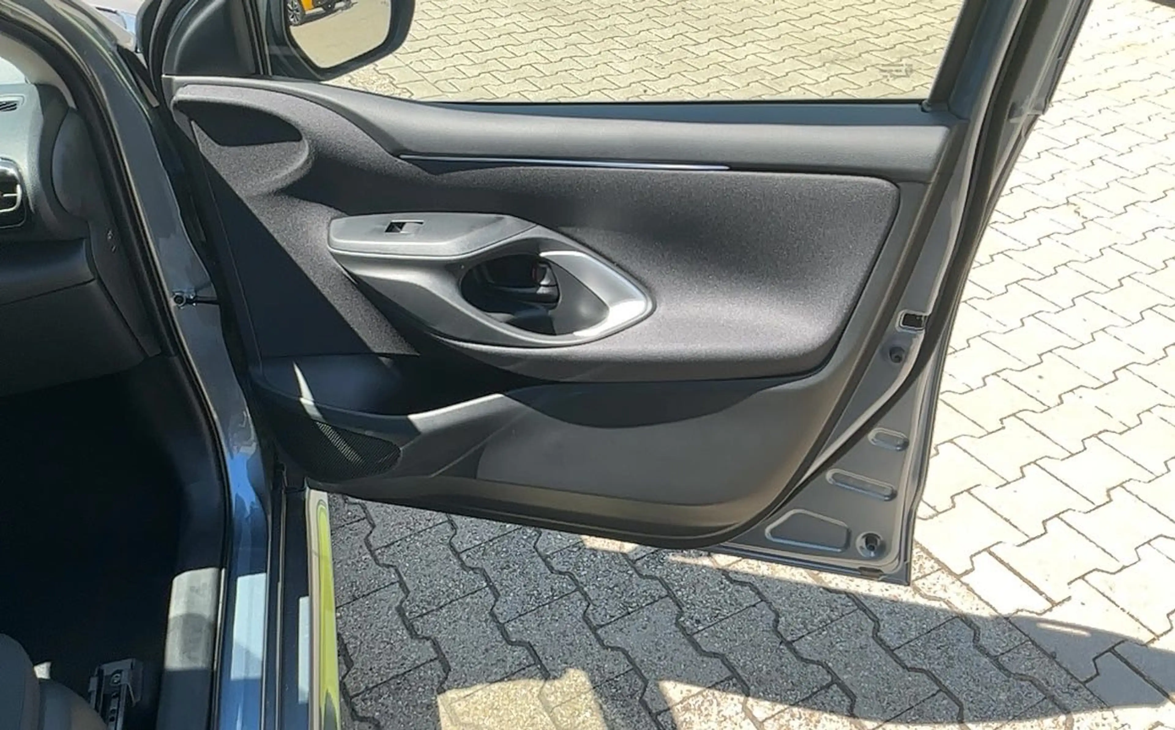 Mazda 2 Hybrid 1.5L Hybrid VVT-i 116 Exclusive-Line NEUE A — photo 15