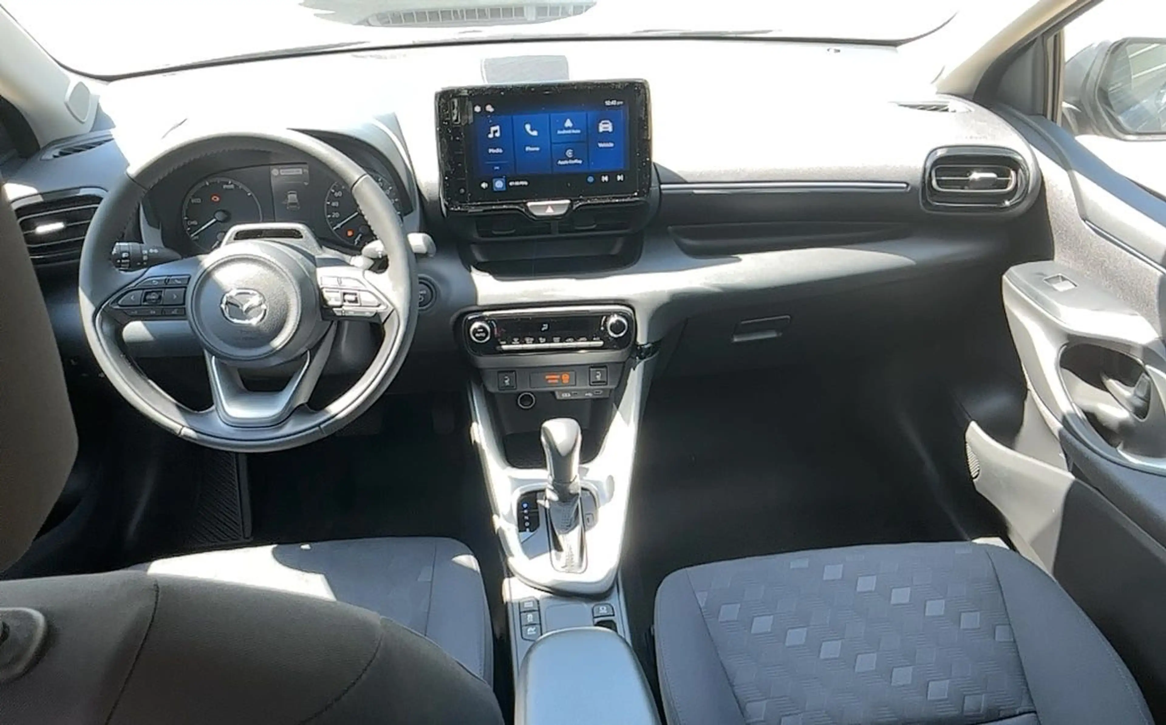 Mazda 2 Hybrid 1.5L Hybrid VVT-i 116 Exclusive-Line NEUE A — photo 13