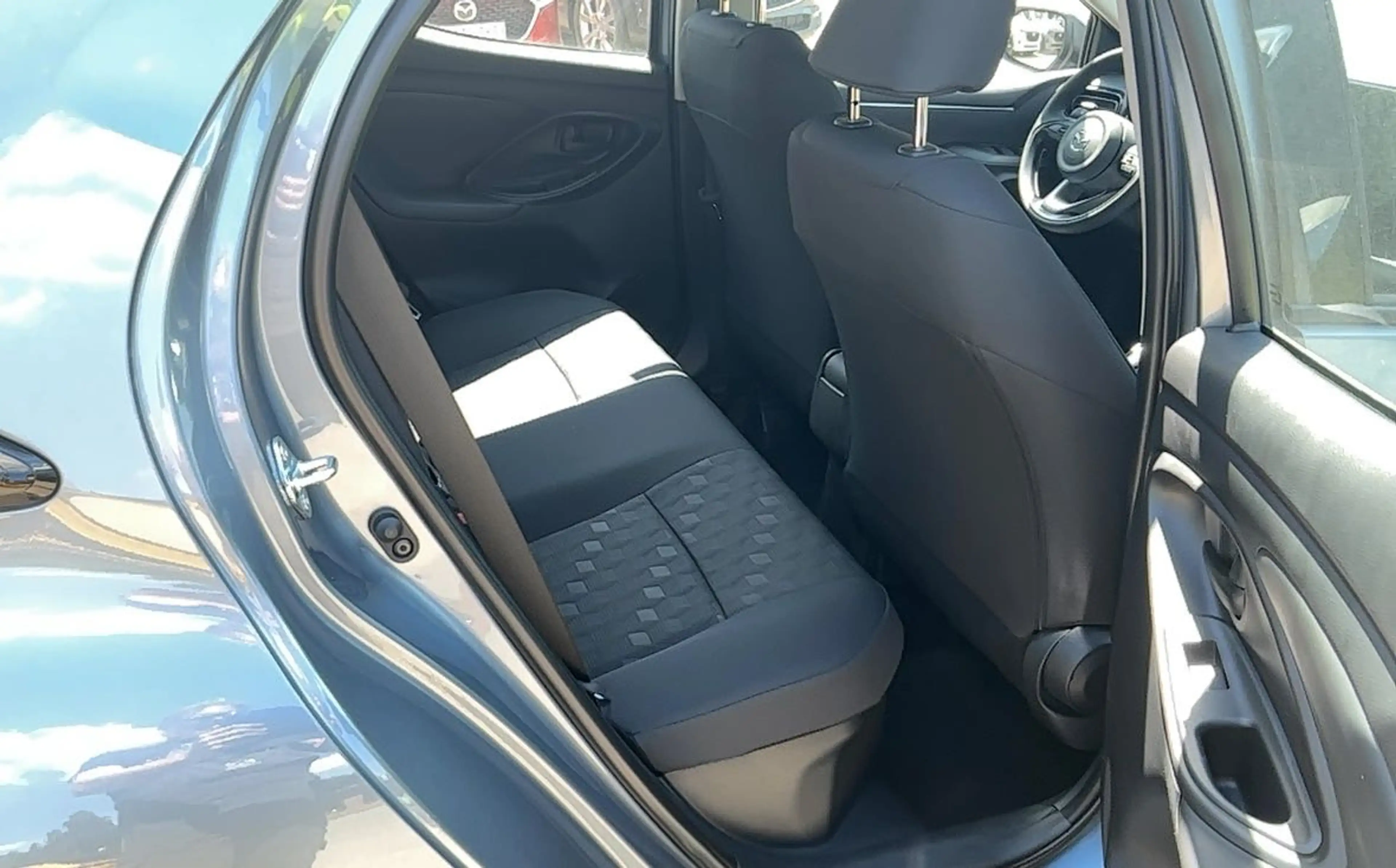 Mazda 2 Hybrid 1.5L Hybrid VVT-i 116 Exclusive-Line NEUE A — photo 10