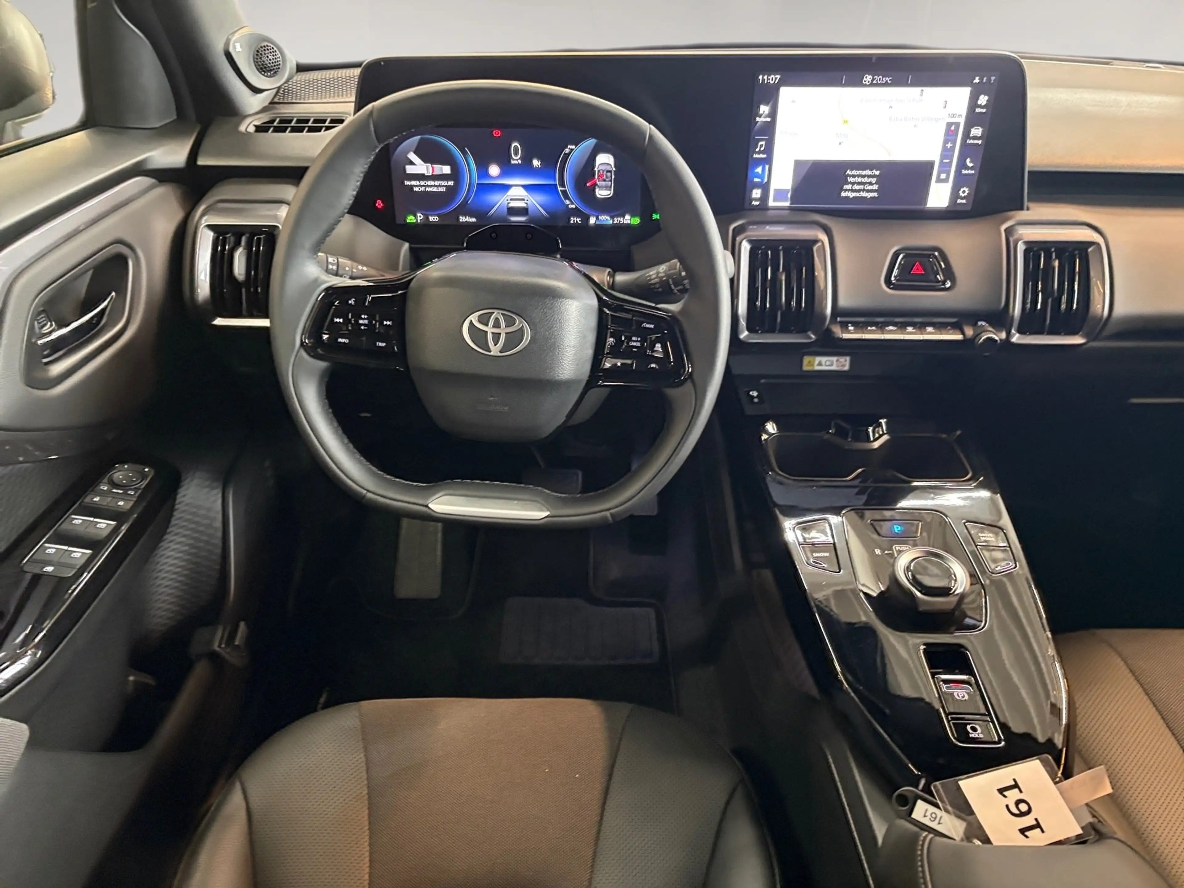 Toyota Urban Cruiser BEV 4x2 Lounge 128 kW ACC+LED+Navi — photo 10