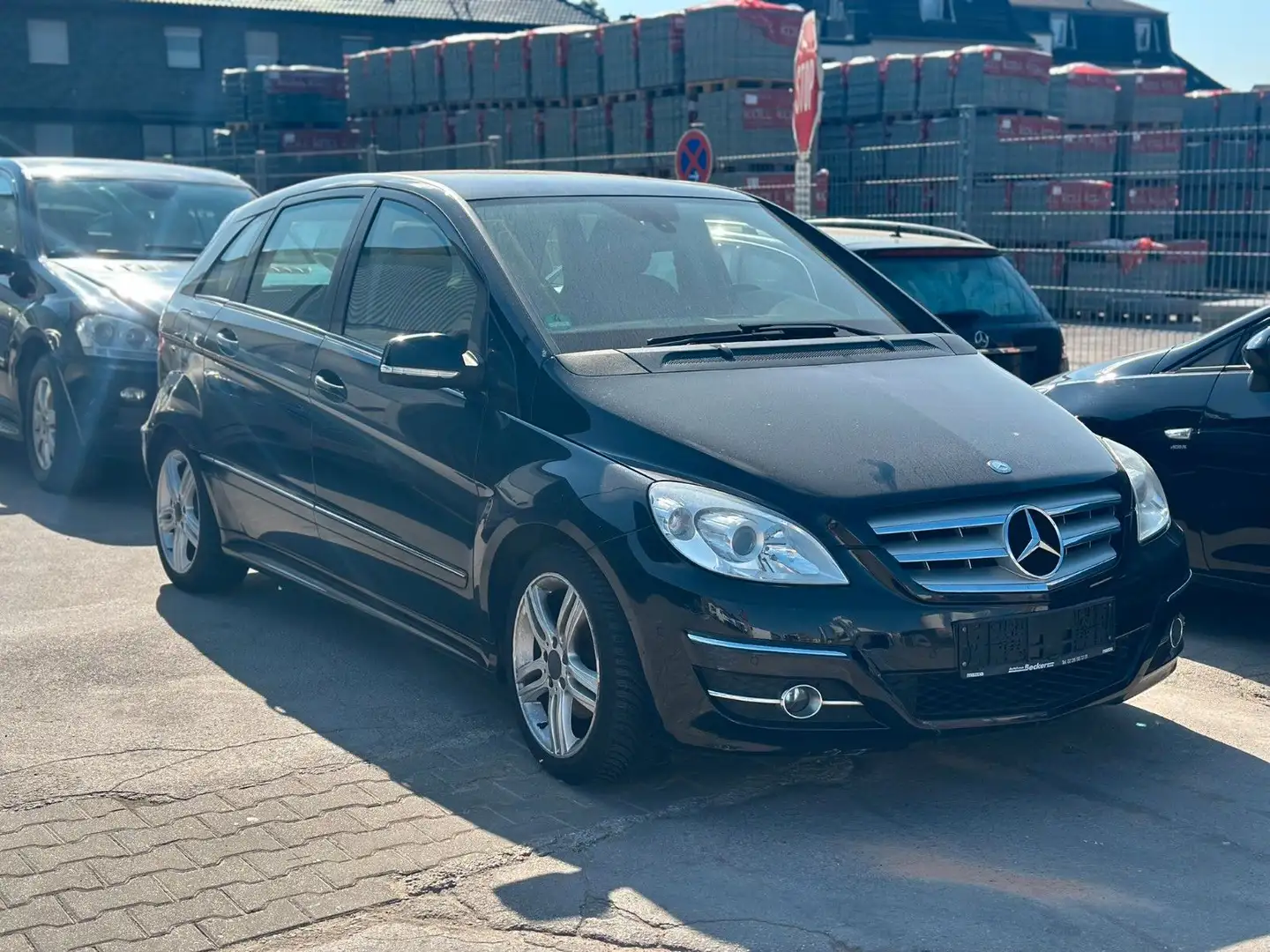 Mercedes-Benz B 180 CDI Sitzheizung*Multif.-Lenkrad* Noir - 1